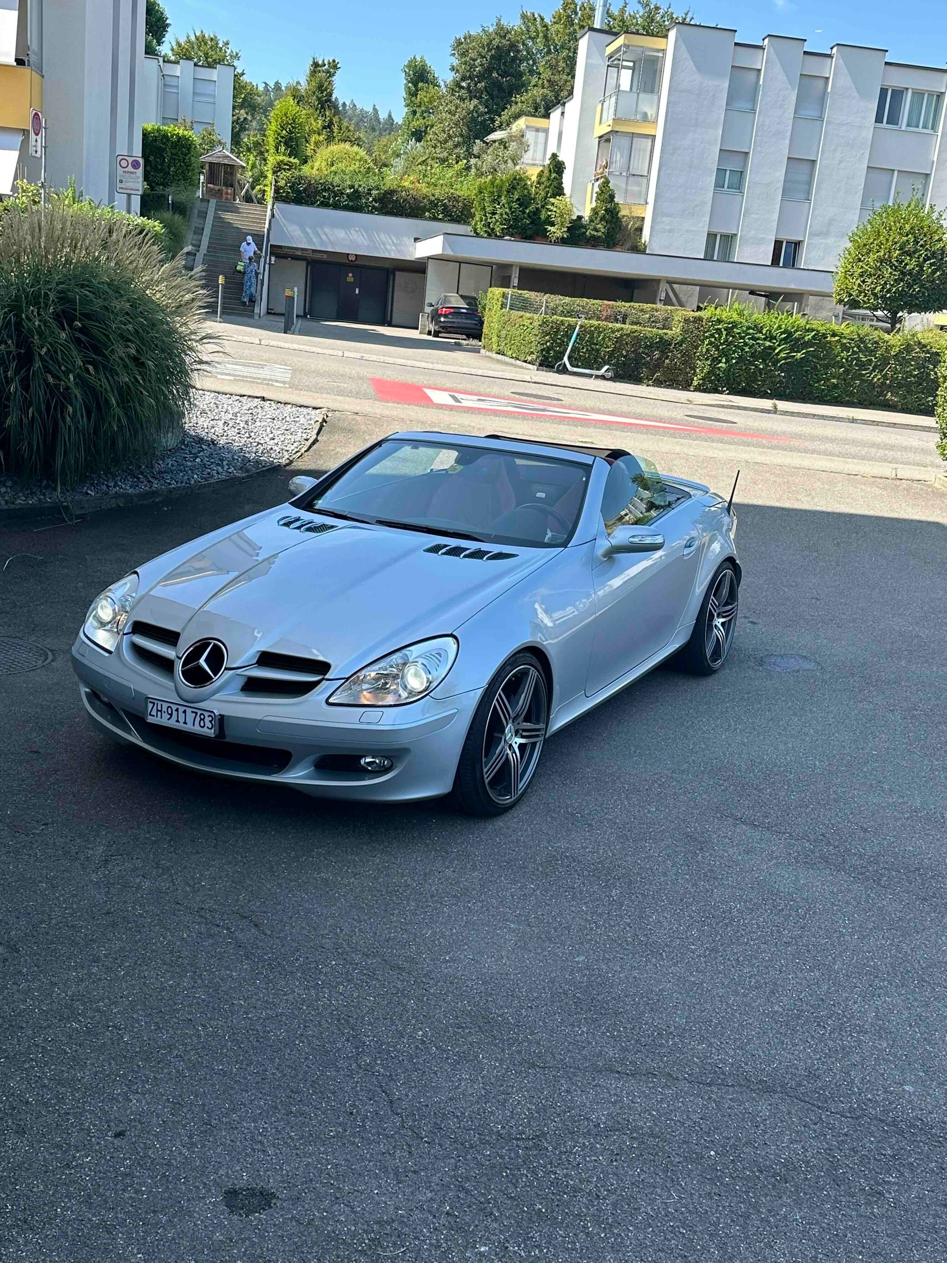 MERCEDES-BENZ SLK 350-image-4