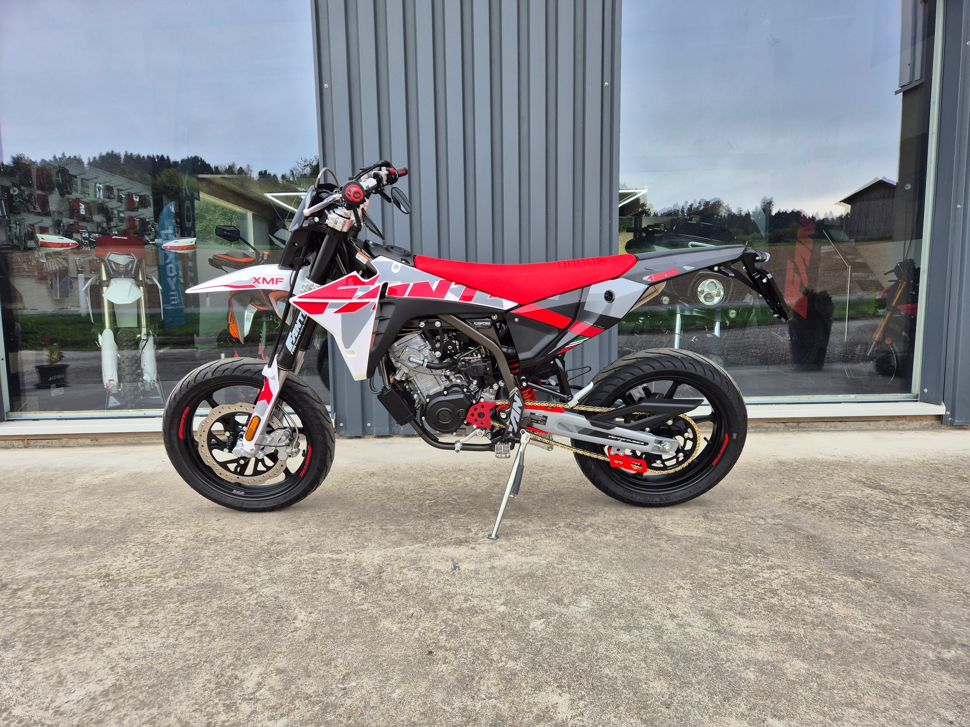 FANTIC XMF 125 Motard-image-3