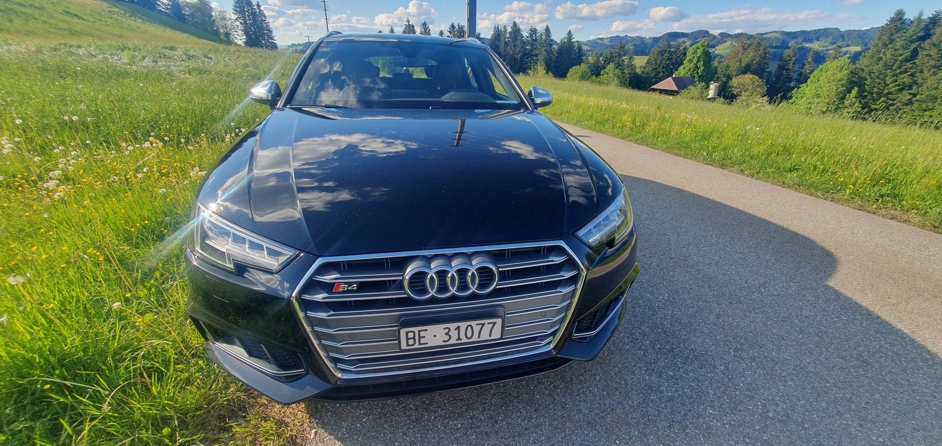 AUDI S4 Avant 3.0 TFSI quattro 354 PS 4x4-image-2