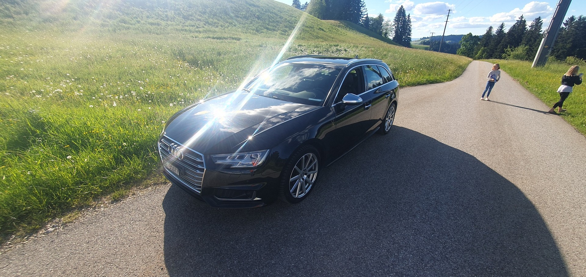 AUDI S4 Avant 3.0 TFSI quattro 354 PS 4x4-image-1