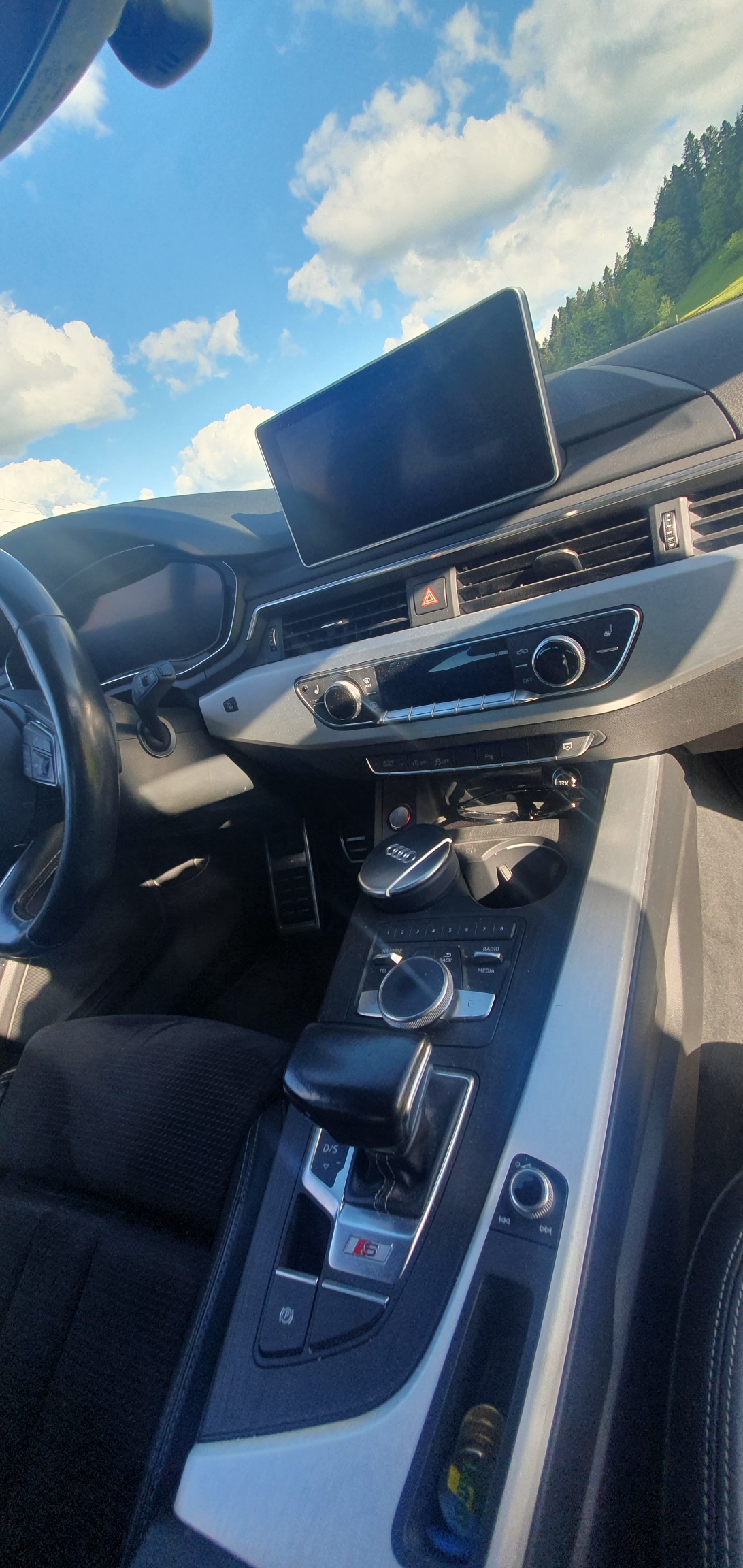 AUDI S4 Avant 3.0 TFSI quattro 354 PS 4x4-image-18