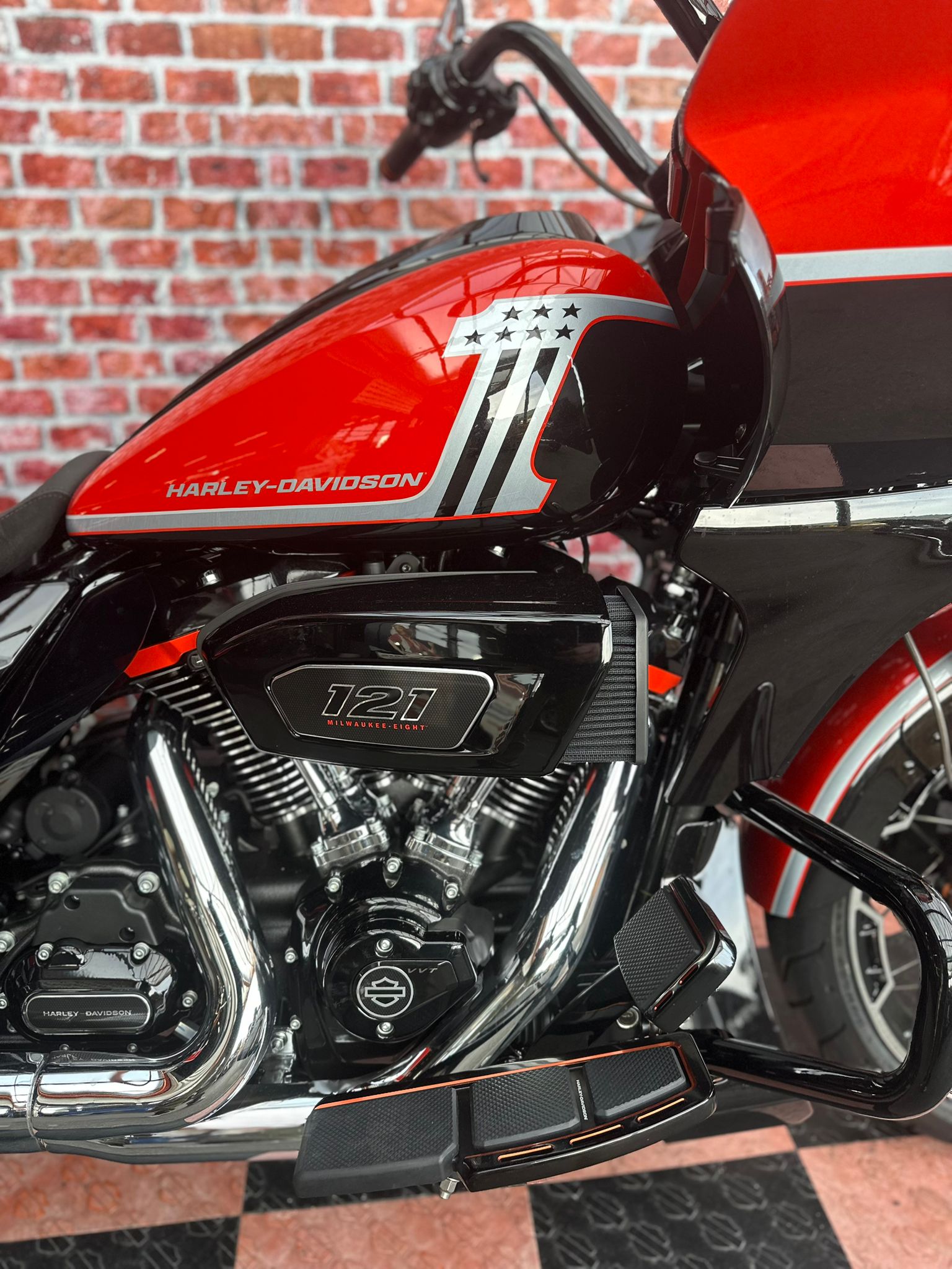 HARLEY-DAVIDSON FLTRXSE Road Glide 121 CVO-image-8