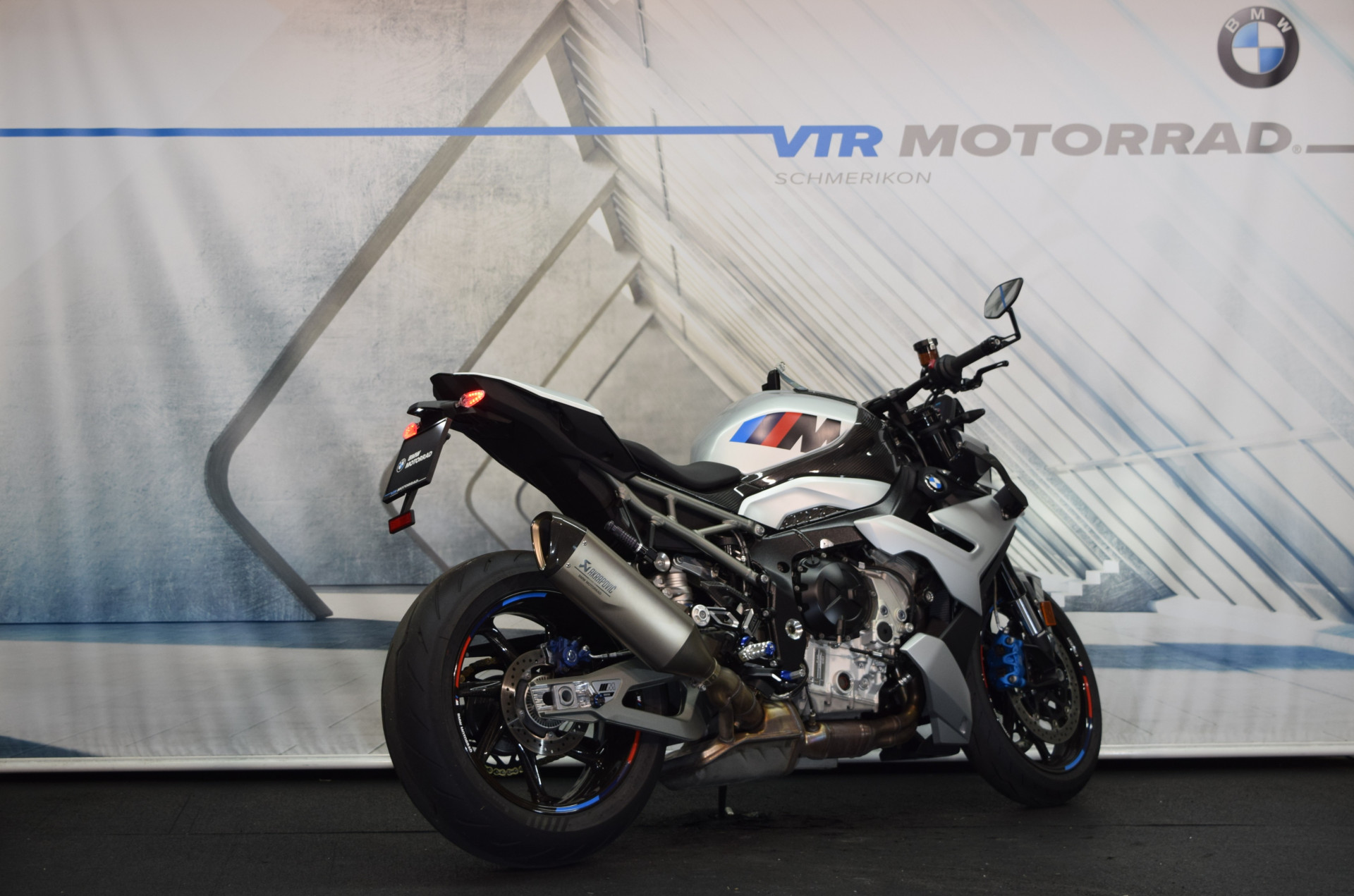 BMW M 1000 R Competition-image-2