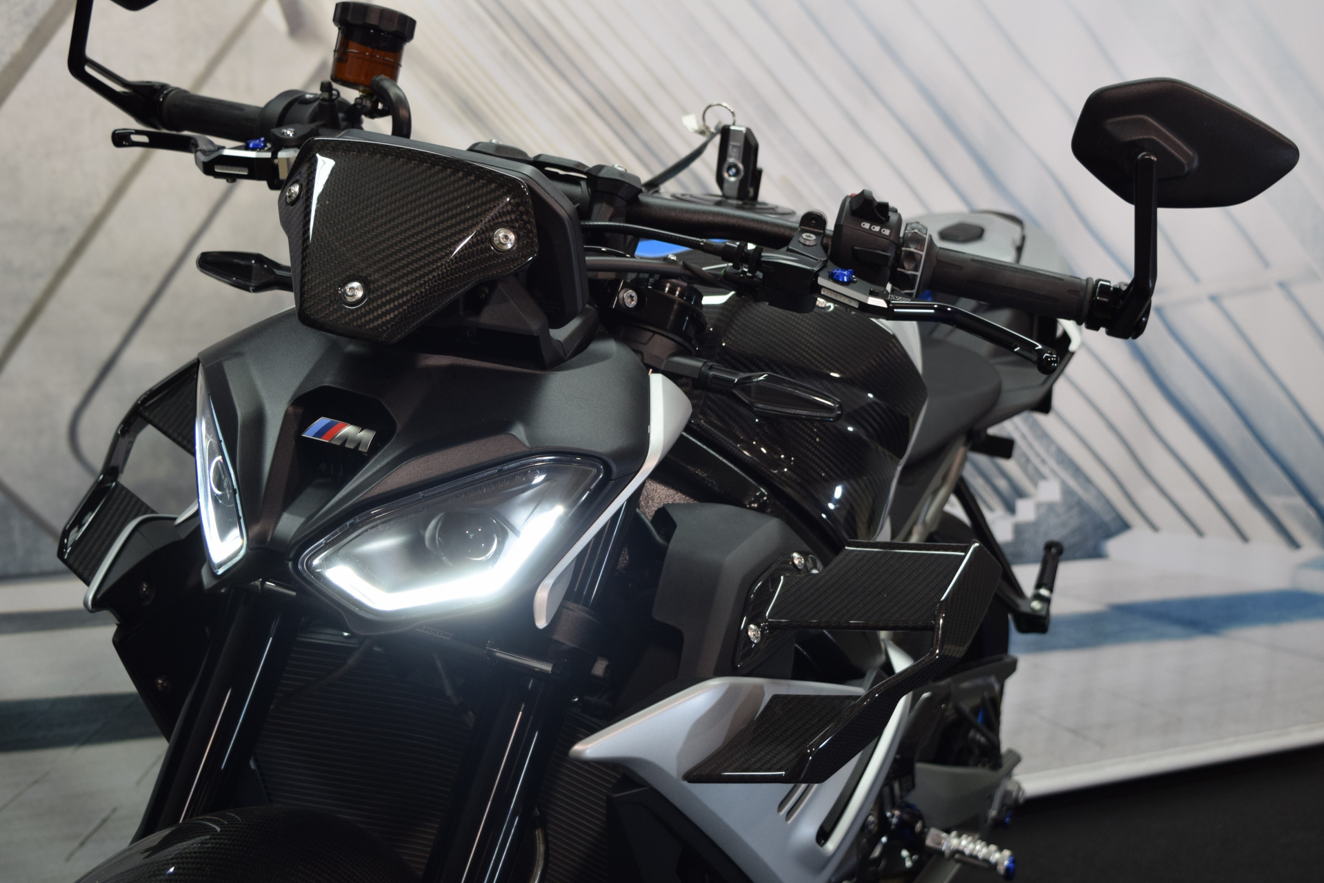 BMW M 1000 R Competition-image-9