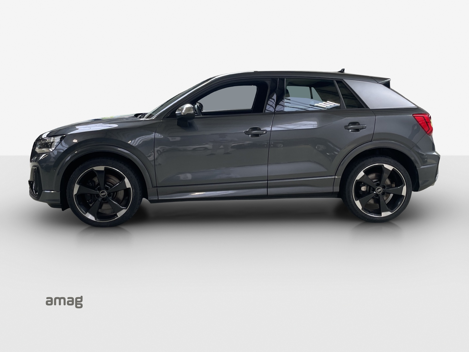 AUDI SQ2 TFSI quattro S-tronic-showroom-element-1