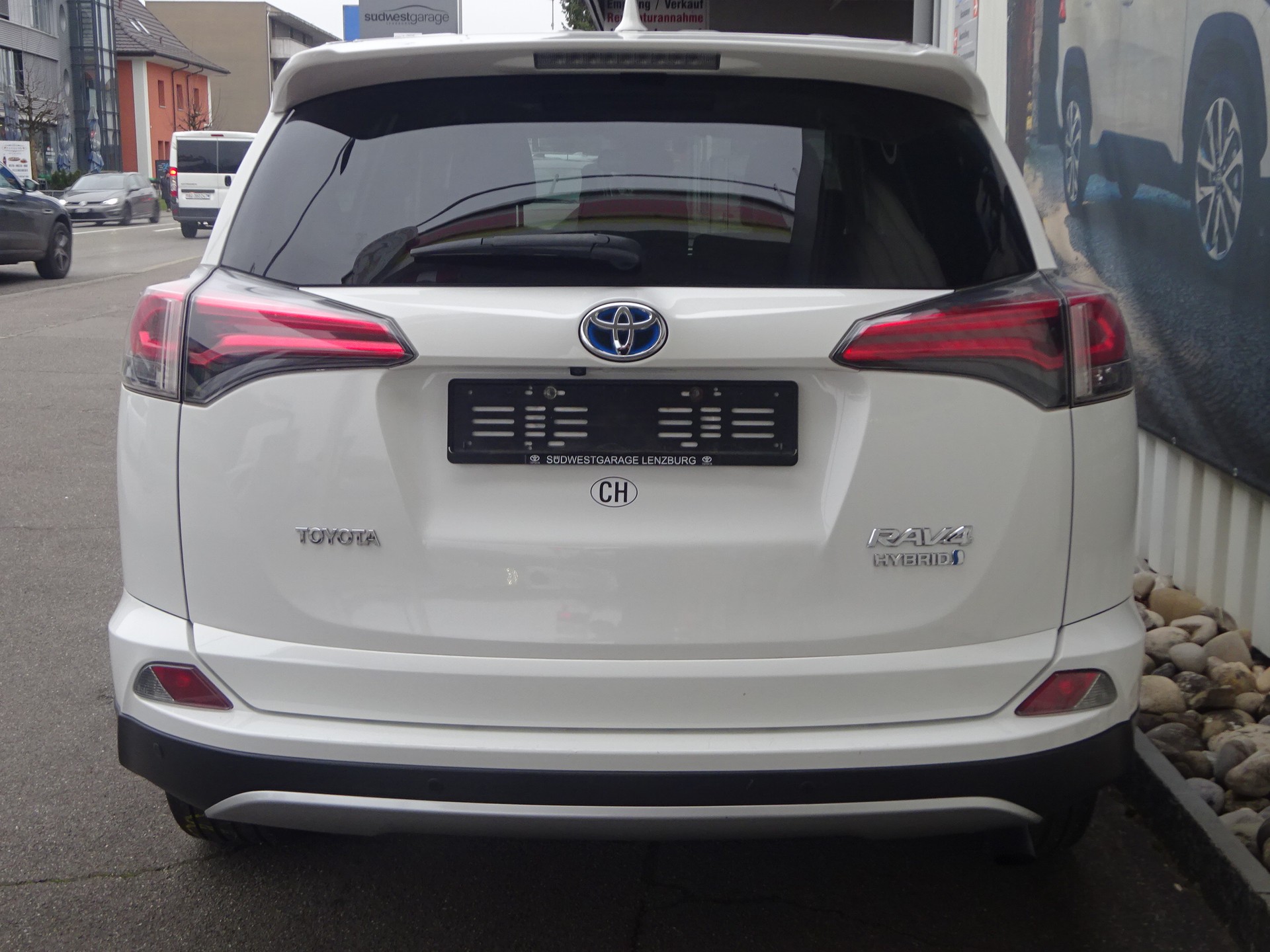 TOYOTA RAV-4 2.5 HSD Premium e-CVT-image-5
