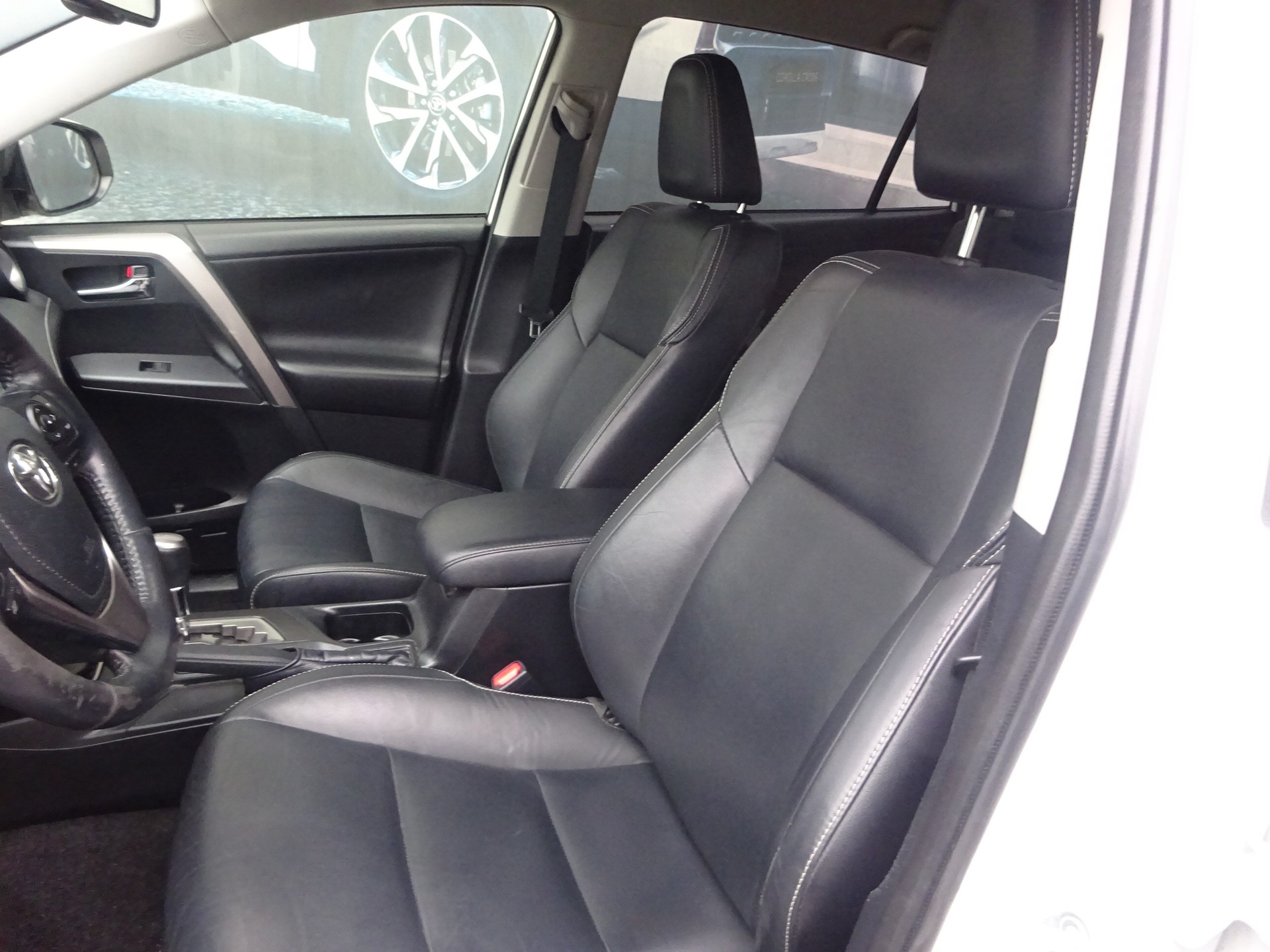 TOYOTA RAV-4 2.5 HSD Premium e-CVT-image-7