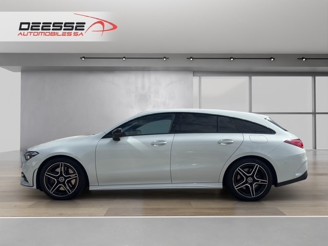 MERCEDES-BENZ CLA Shooting Brake 250 4Matic 7G-DCT AMG Line-image-4