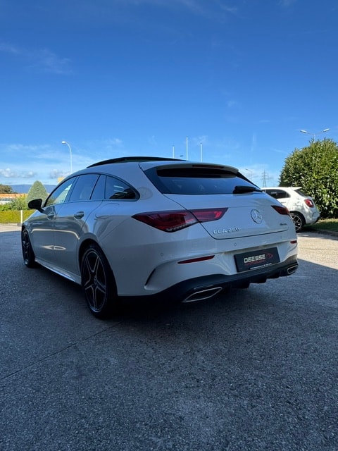 MERCEDES-BENZ CLA Shooting Brake 250 4Matic 7G-DCT AMG Line-image-4