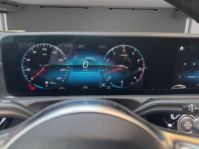 MERCEDES-BENZ CLA Shooting Brake 250 4Matic 7G-DCT AMG Line-image-11