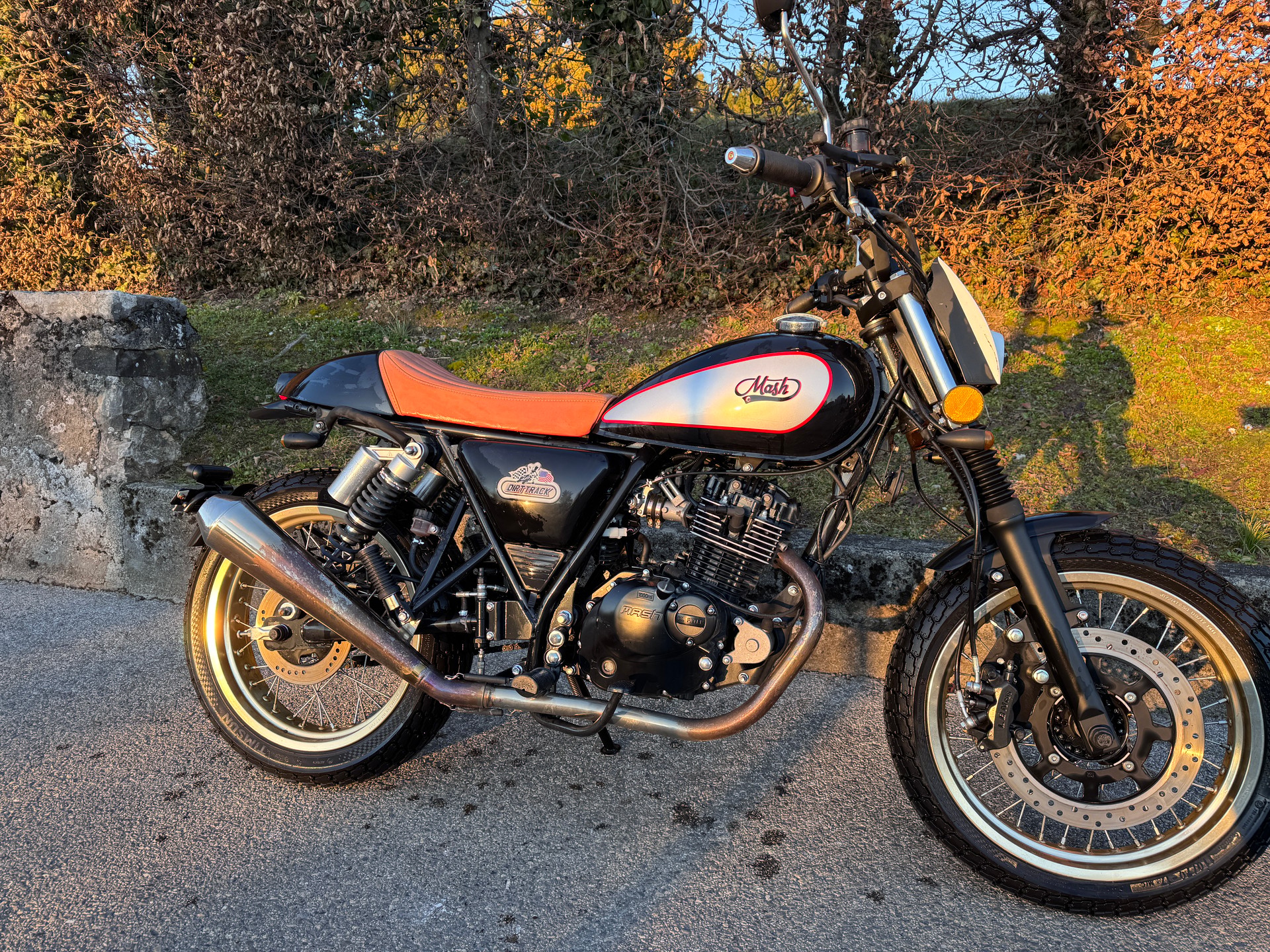 MASH 125 Dirt Track