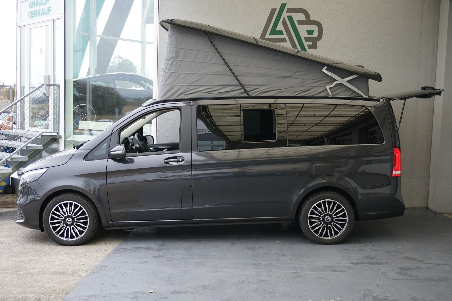 MERCEDES-BENZ Marco Polo 250 d Automat 190PS aus erster Hand!! mit Gratisservice!!-showroom-element-1