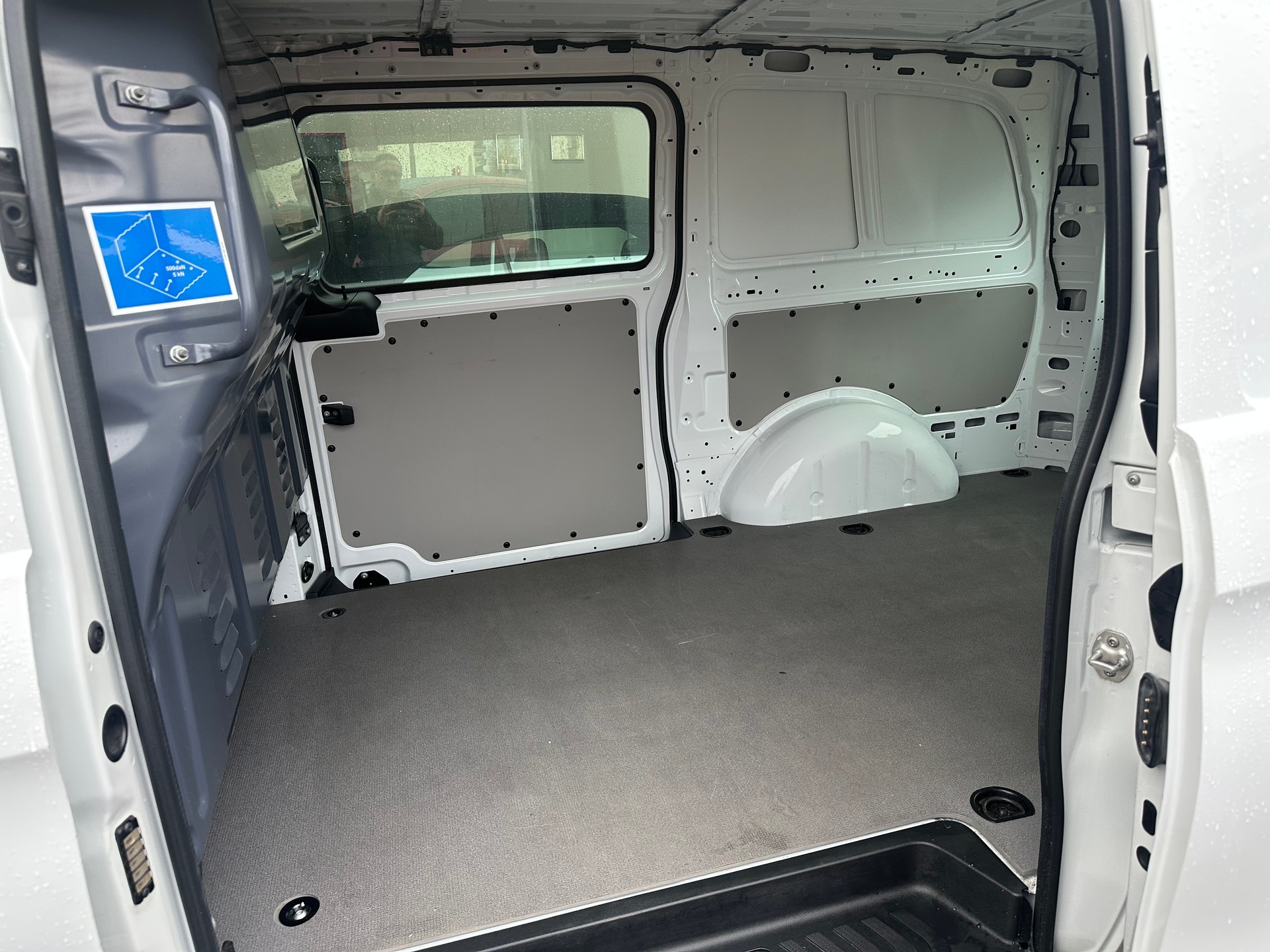 MERCEDES-BENZ Vito 110 CDI Lang Pro-image-13