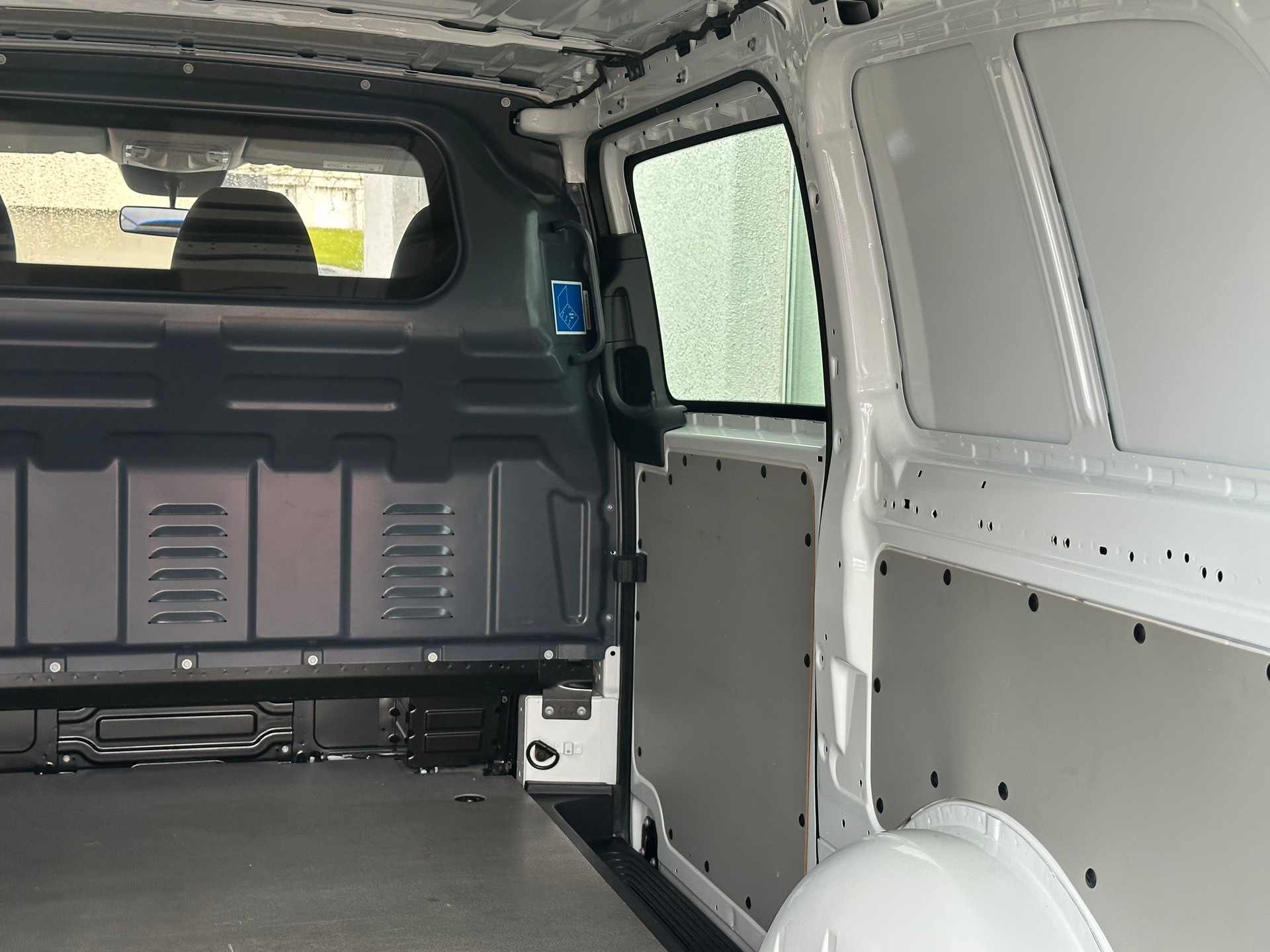 MERCEDES-BENZ Vito 110 CDI Lang Pro-image-6