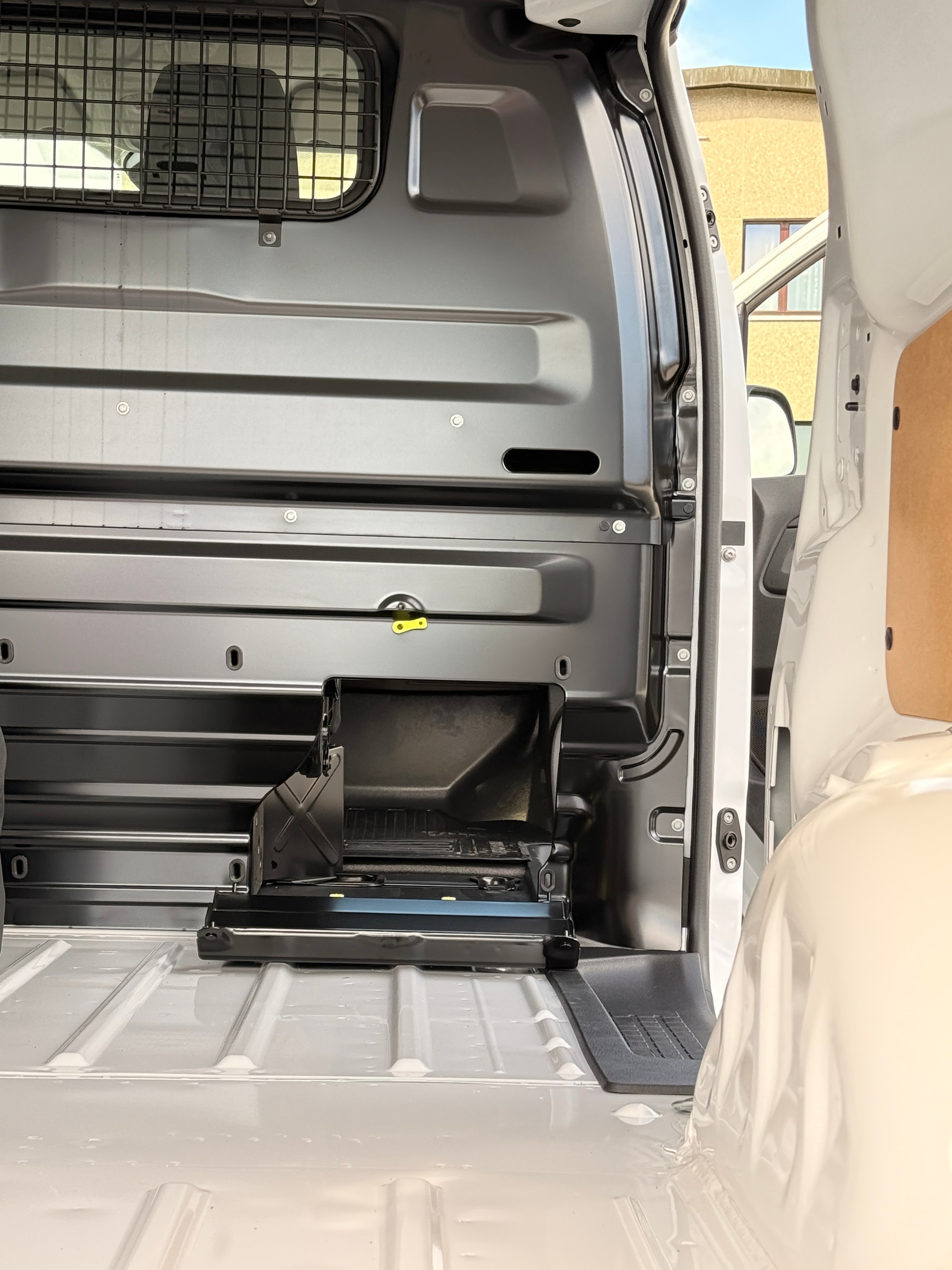 TOYOTA Proace EV 75kWh✅ Medium L1 Activ✅Adaptiver Tempomat✅-image-14