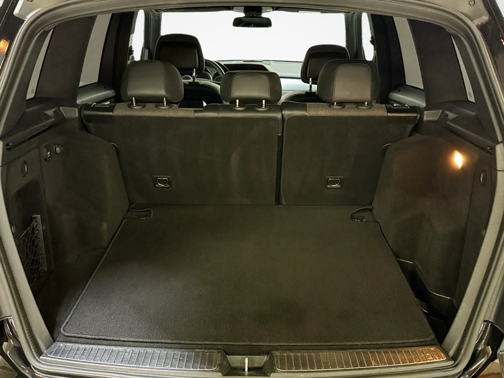 MERCEDES-BENZ GLK 300 4Matic 7G-Tronic-image-9