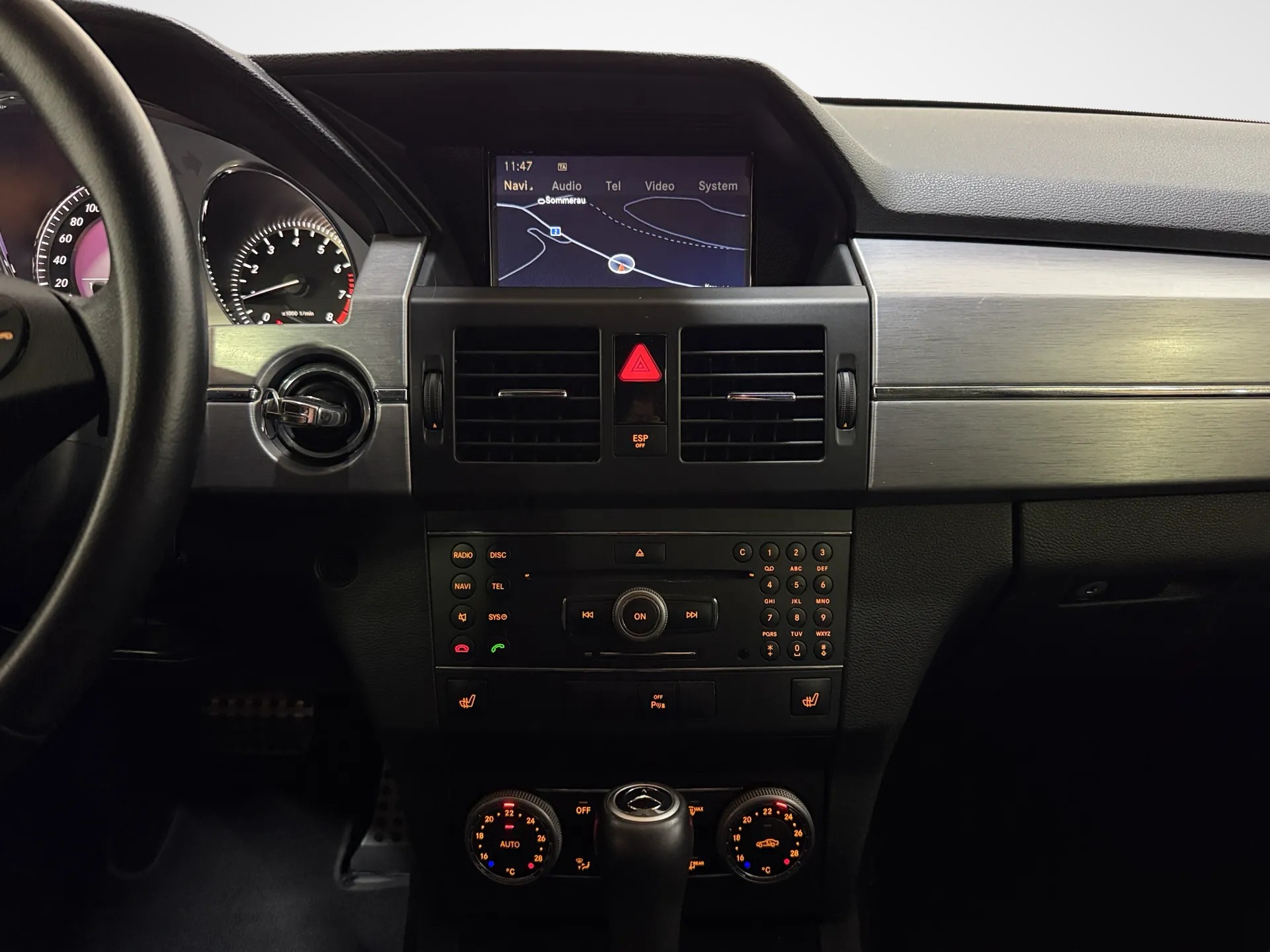 MERCEDES-BENZ GLK 300 4Matic 7G-Tronic-image-15