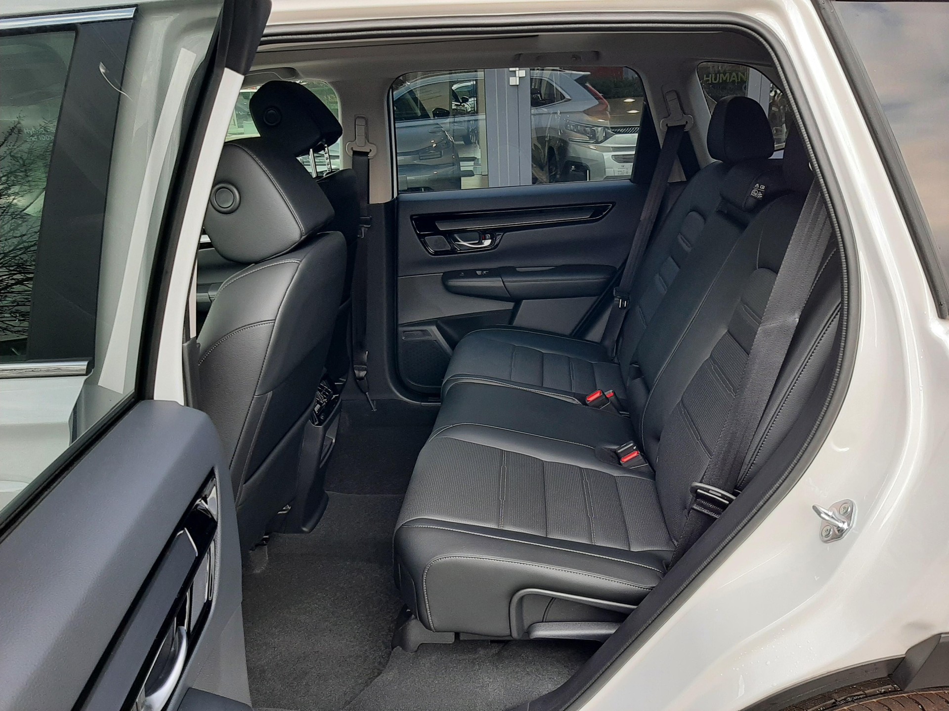 HONDA CR-V 2.0 i-MMD Advance 4WD-image-6
