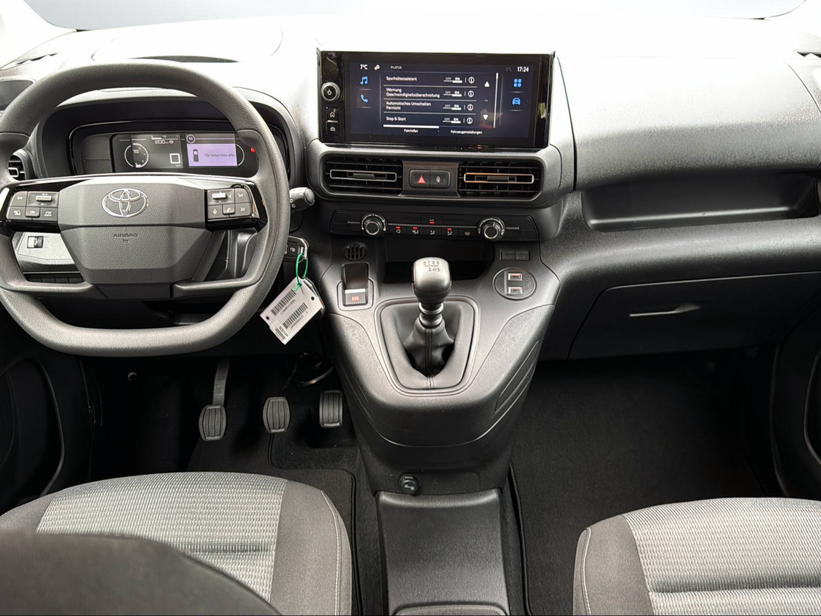TOYOTA Proace City Verso 1.2 Comfort Long-image-7