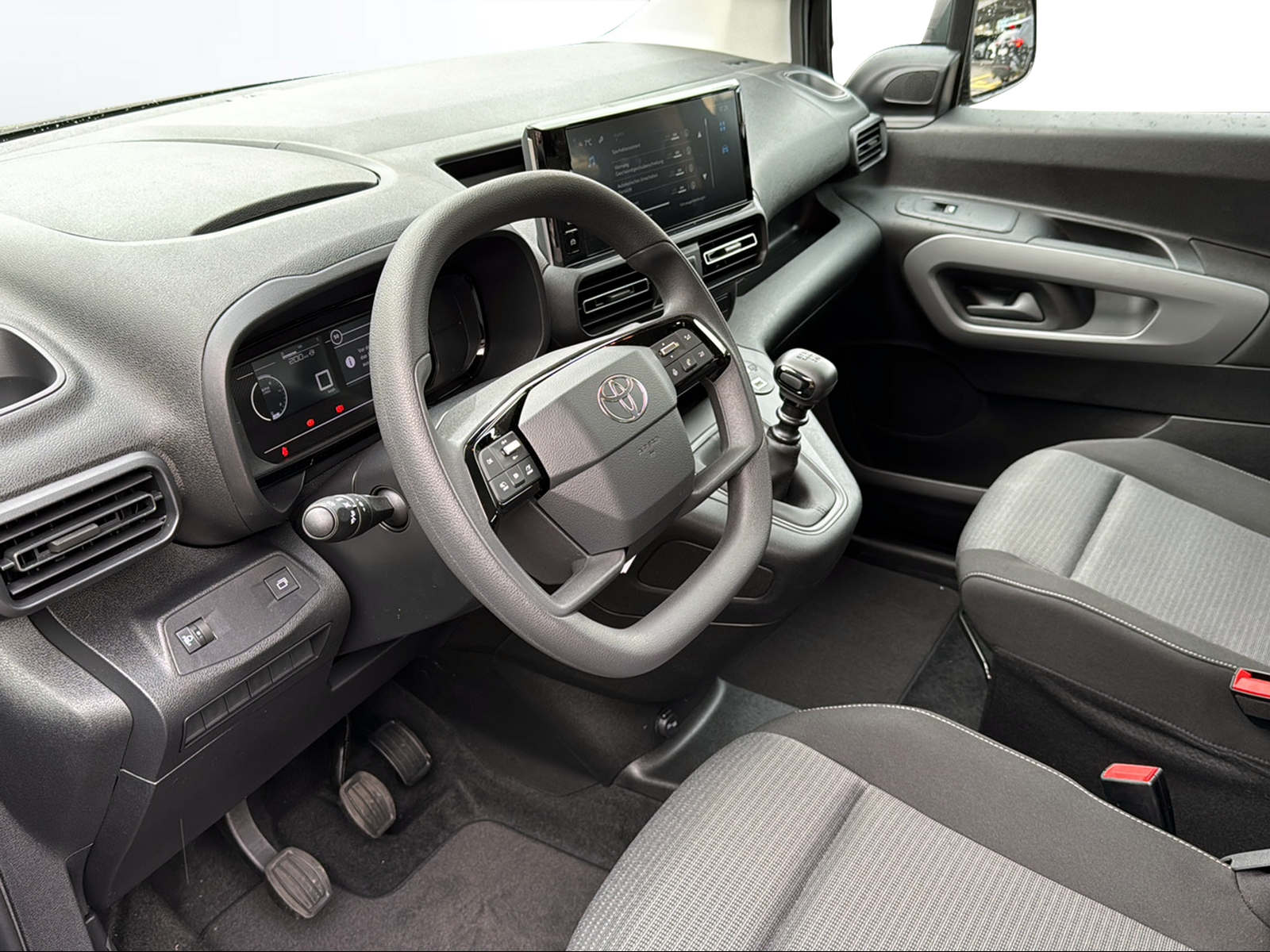 TOYOTA Proace City Verso 1.2 Comfort Long-image-6