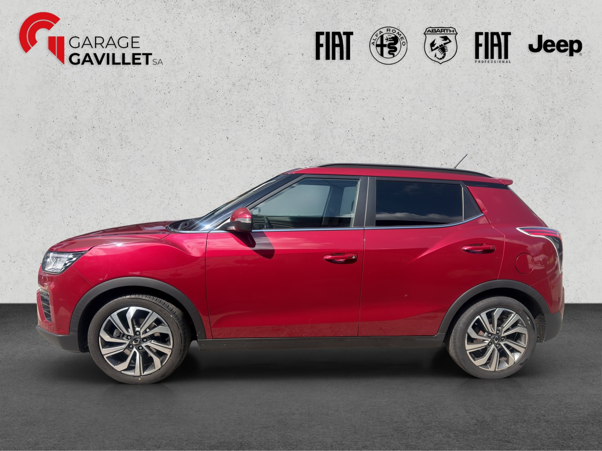 KGM-SsangYong Tivoli 1.5 T-Gdi Sapphire-image-2