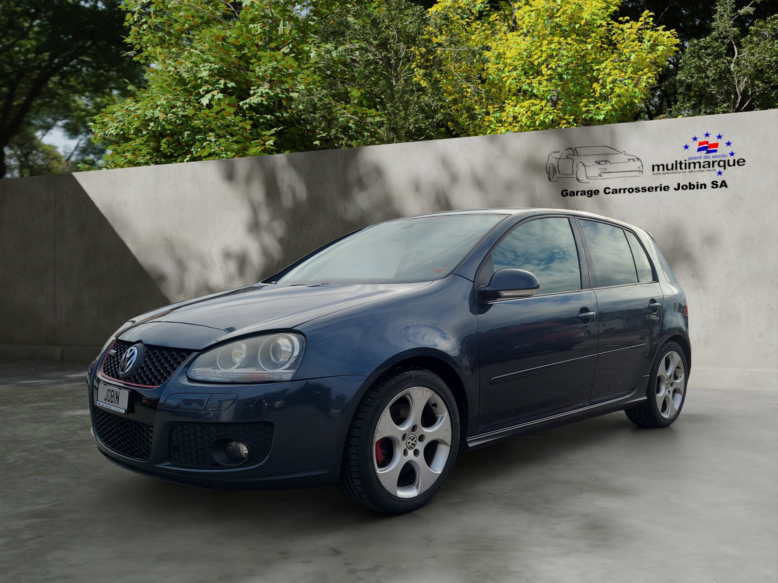 VW Golf 2.0 TFSI GTI-showroom-element-1