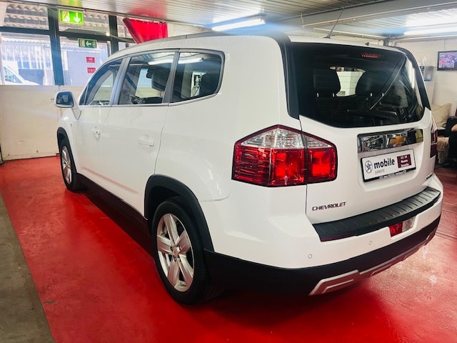 CHEVROLET Orlando 2.0 VCDi LTZ Automatic-image-3
