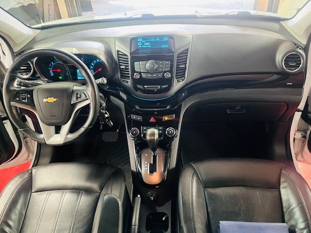 CHEVROLET Orlando 2.0 VCDi LTZ Automatic-image-7