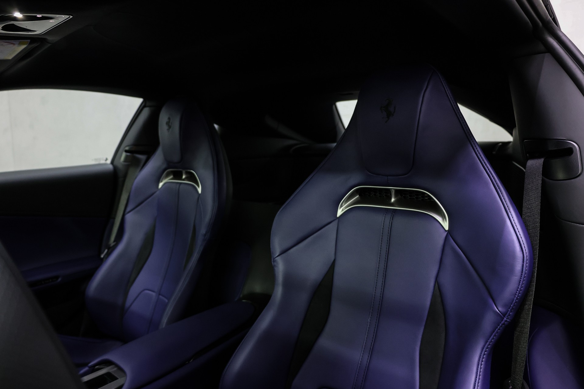 FERRARI 12 Cilindri 6.5-image-26