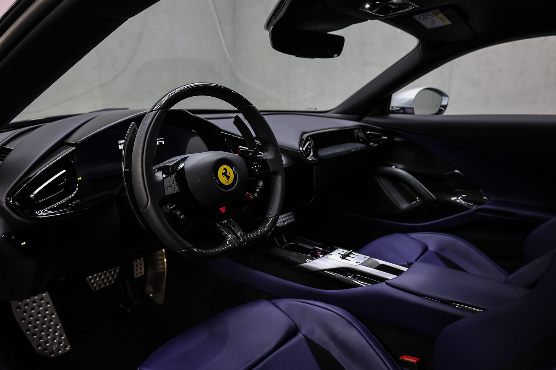 FERRARI 12 Cilindri 6.5-image-21