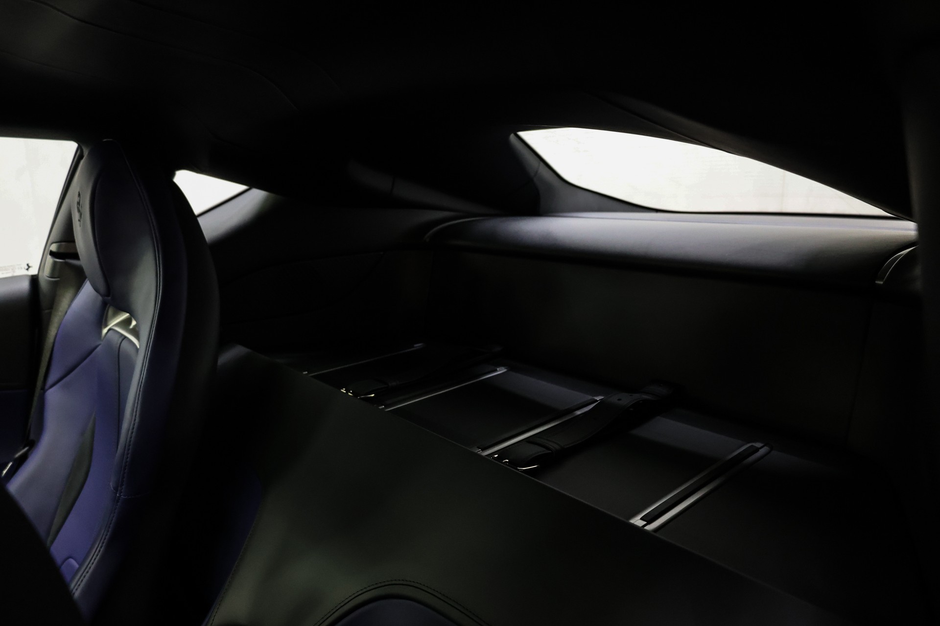 FERRARI 12 Cilindri 6.5-image-27