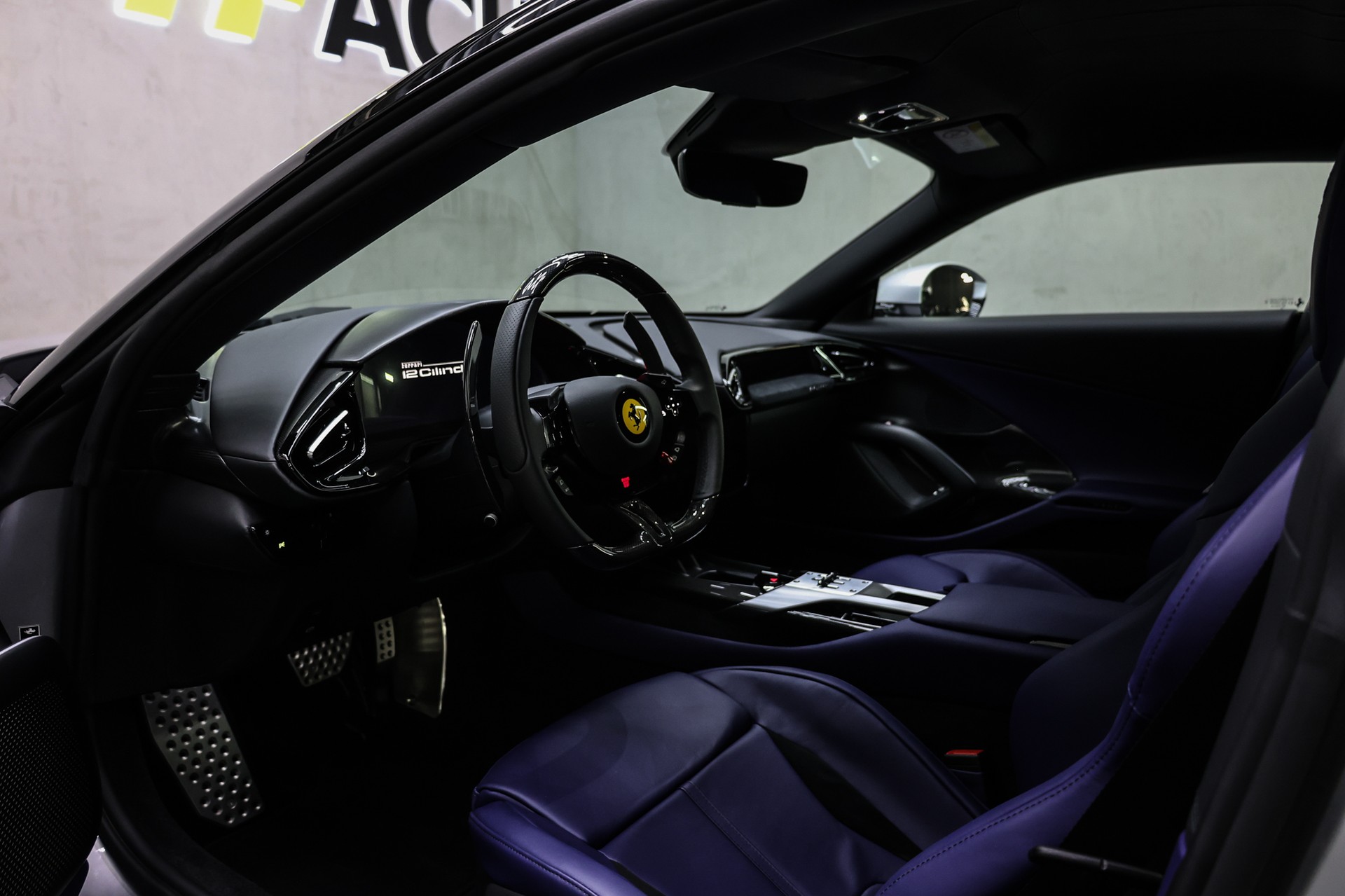FERRARI 12 Cilindri 6.5-image-20