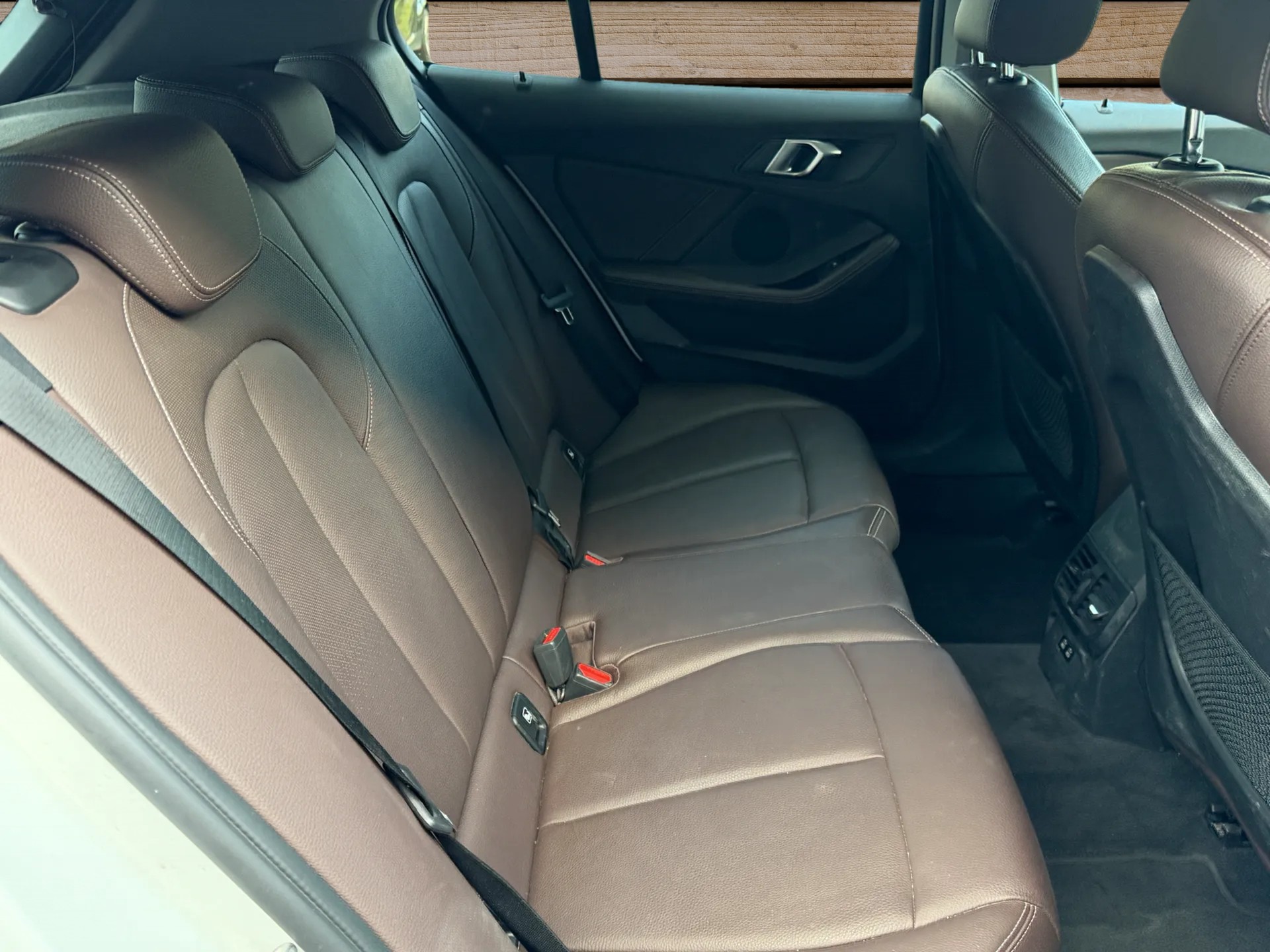 BMW 120i Steptronic-image-11