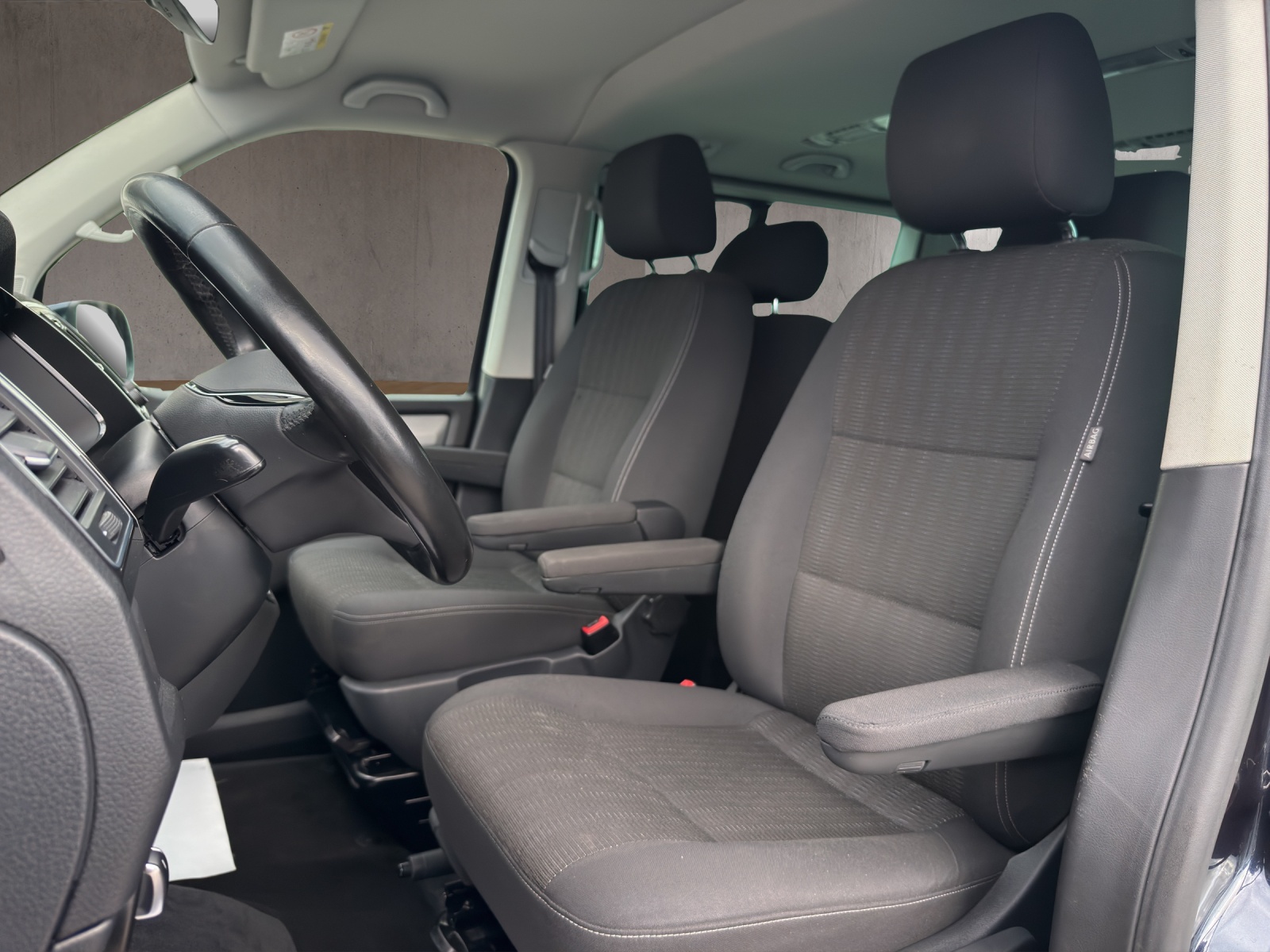 VW T6 Multivan 2.0 TDI Comfortline DSG-image-6