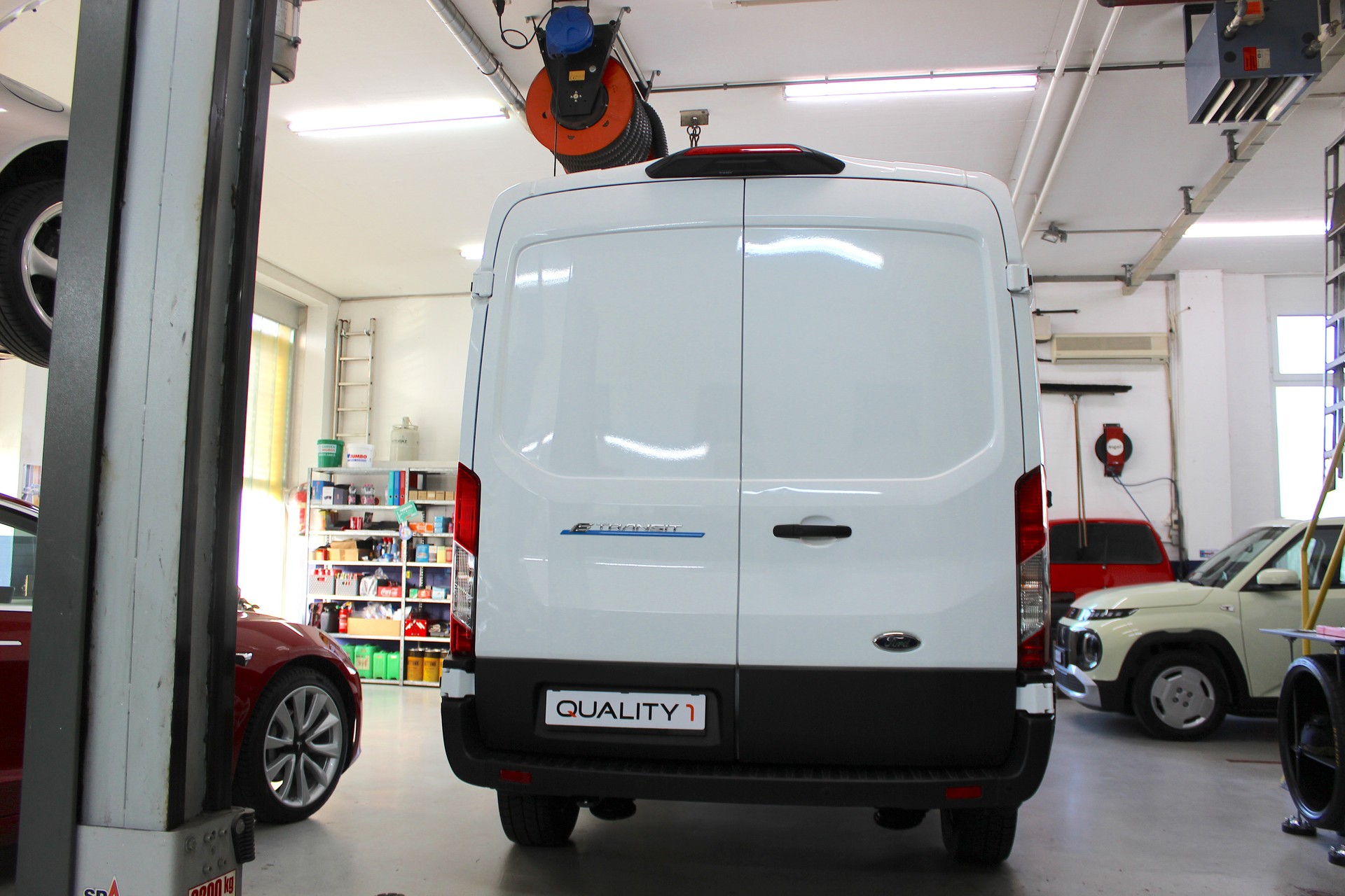 FORD E-Transit Van 350 L2 H2 Trend RWD 68kWh 💥 TOP Ausstattung 💥 Lieferung möglich-image-5