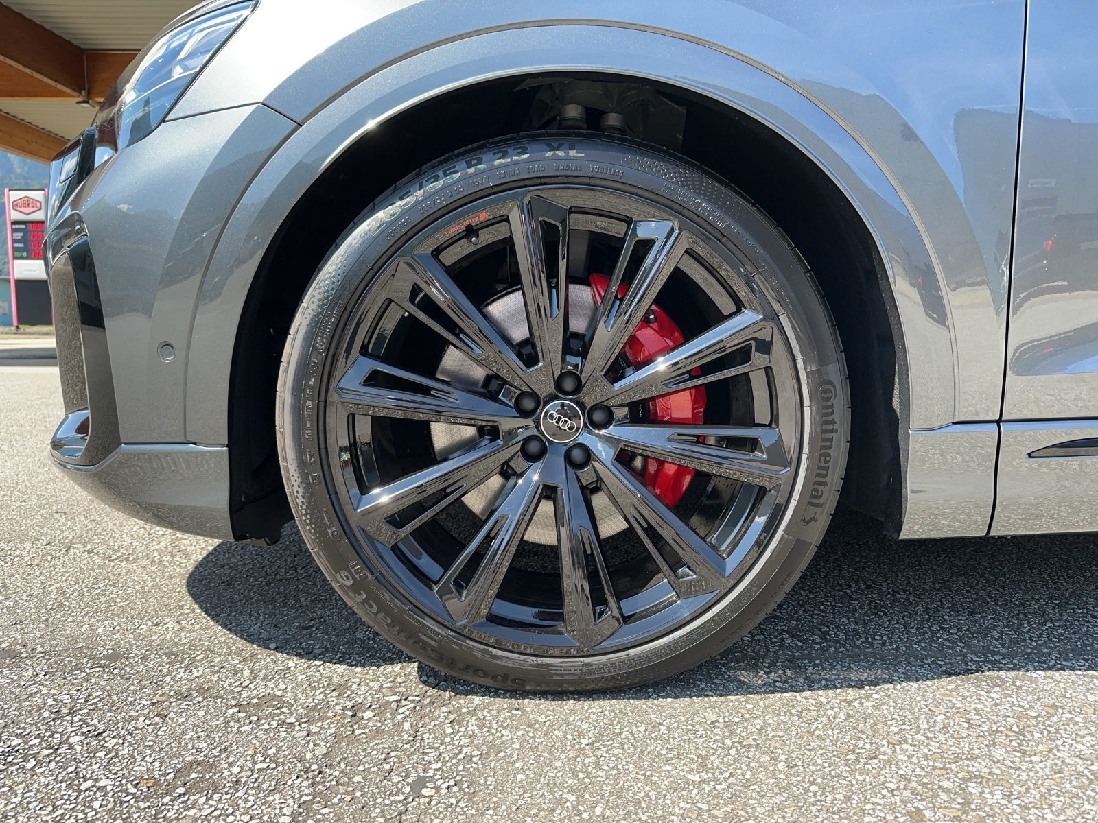 AUDI Q8 60 TFSI e quattro PHEV tiptronic-image-12