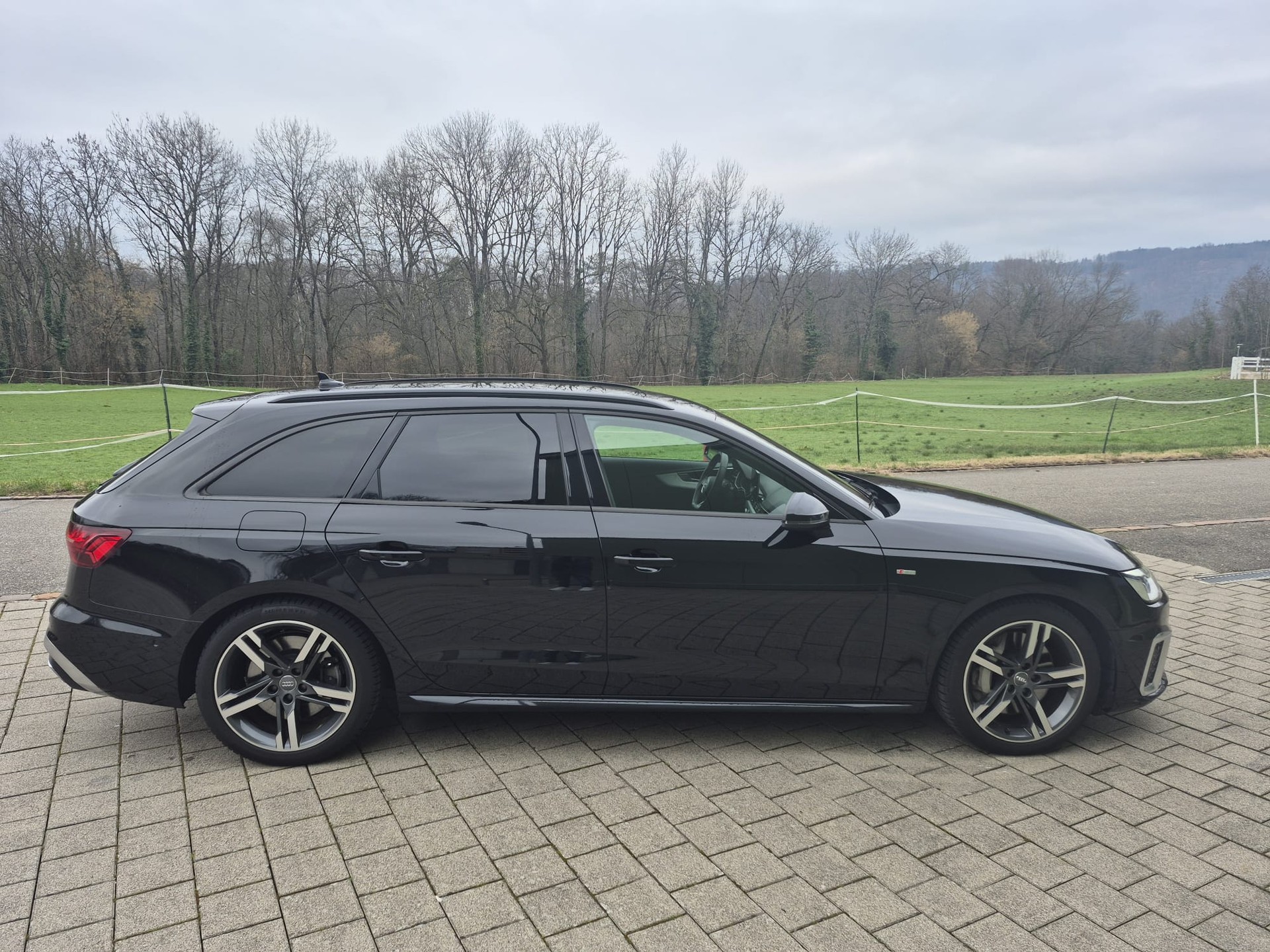 AUDI A4 Avant 50 TDI S line quattro tiptronic-image-6