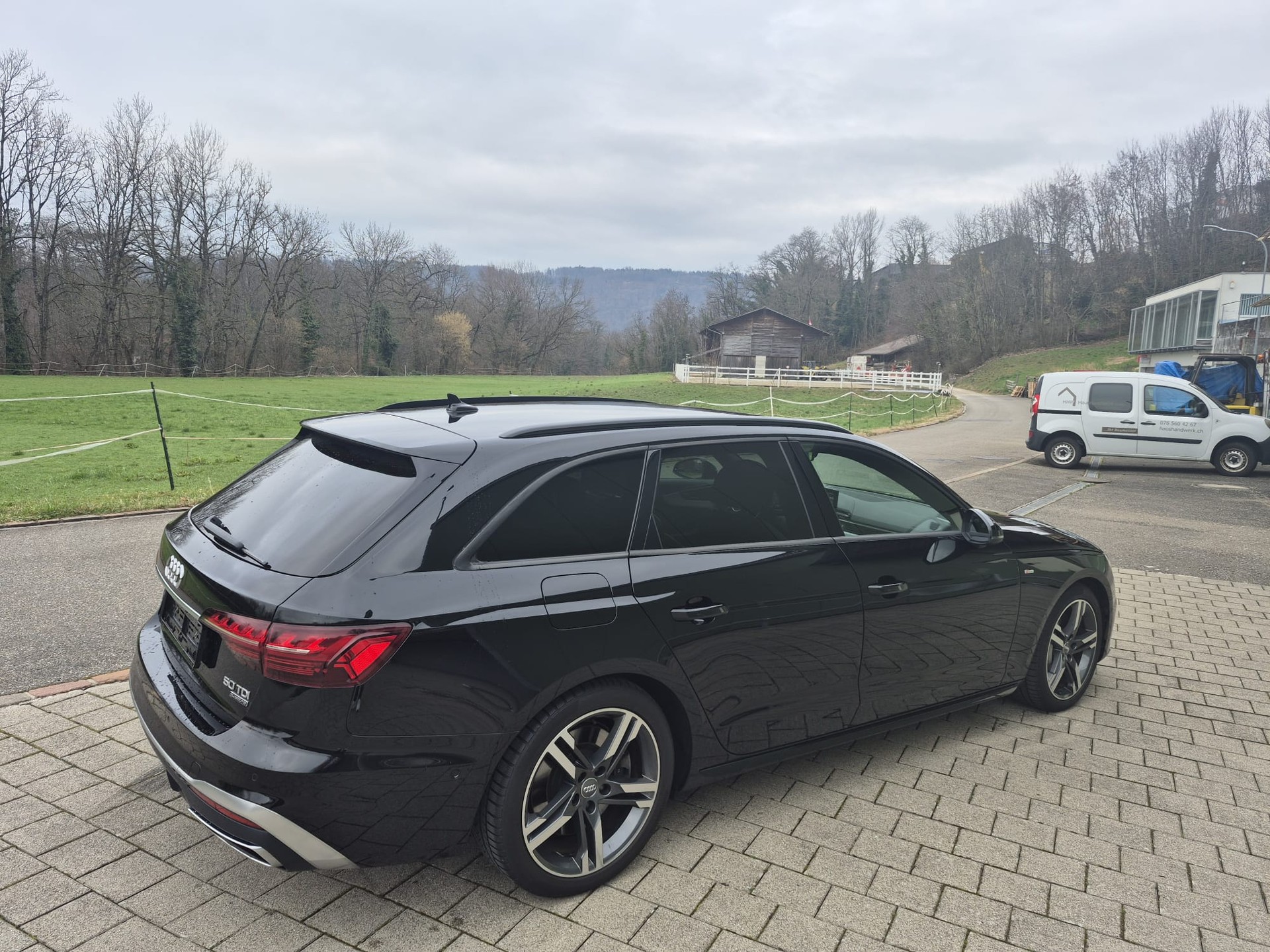 AUDI A4 Avant 50 TDI S line quattro tiptronic-image-4