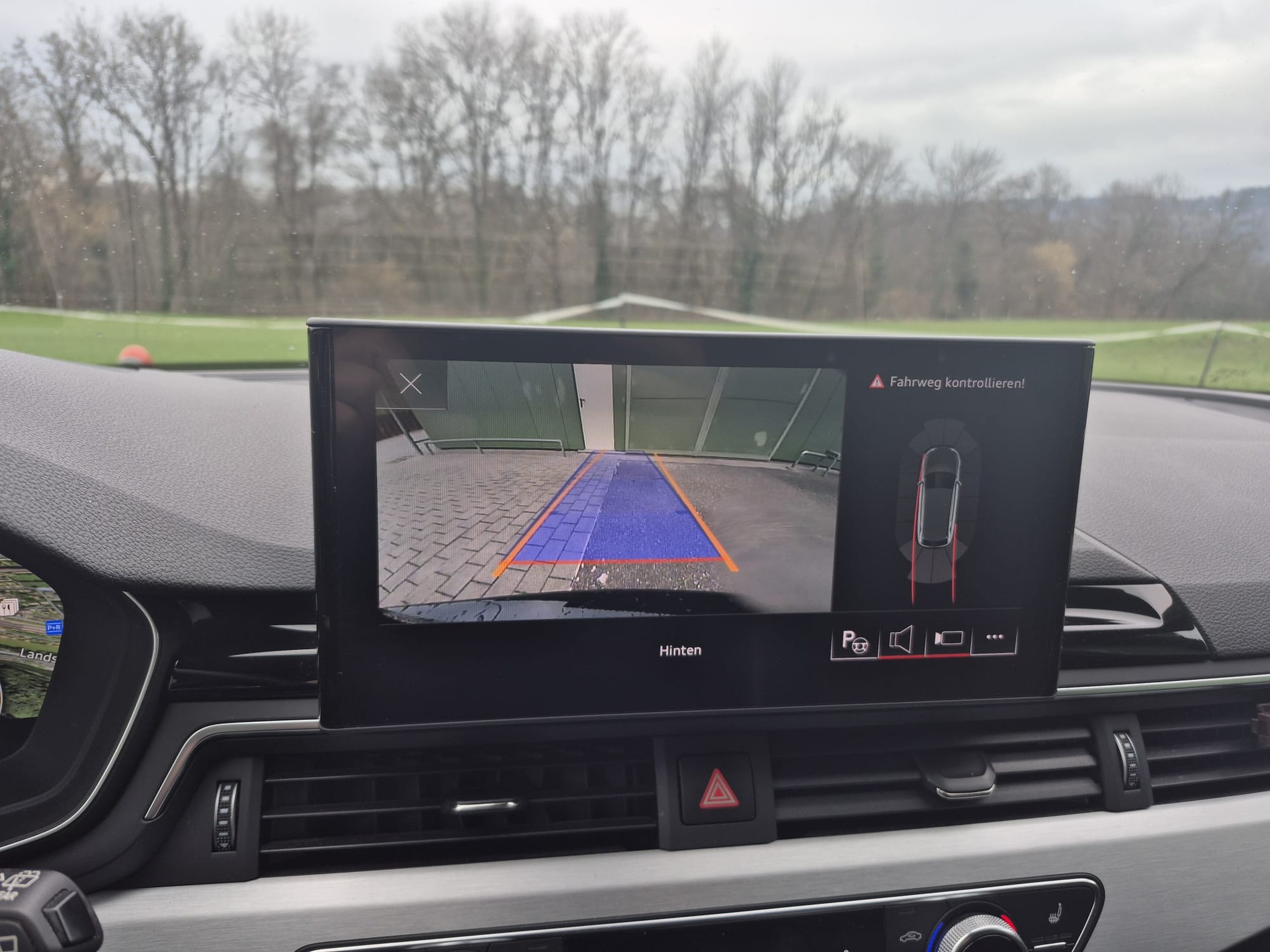 AUDI A4 Avant 50 TDI S line quattro tiptronic-image-11
