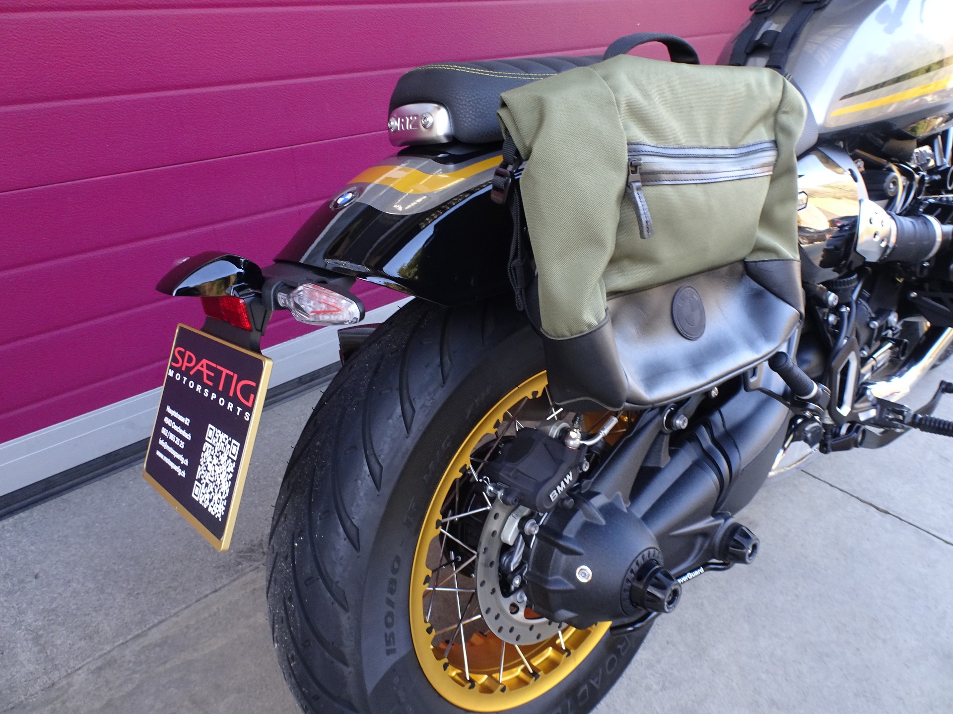 BMW R 12-image-7