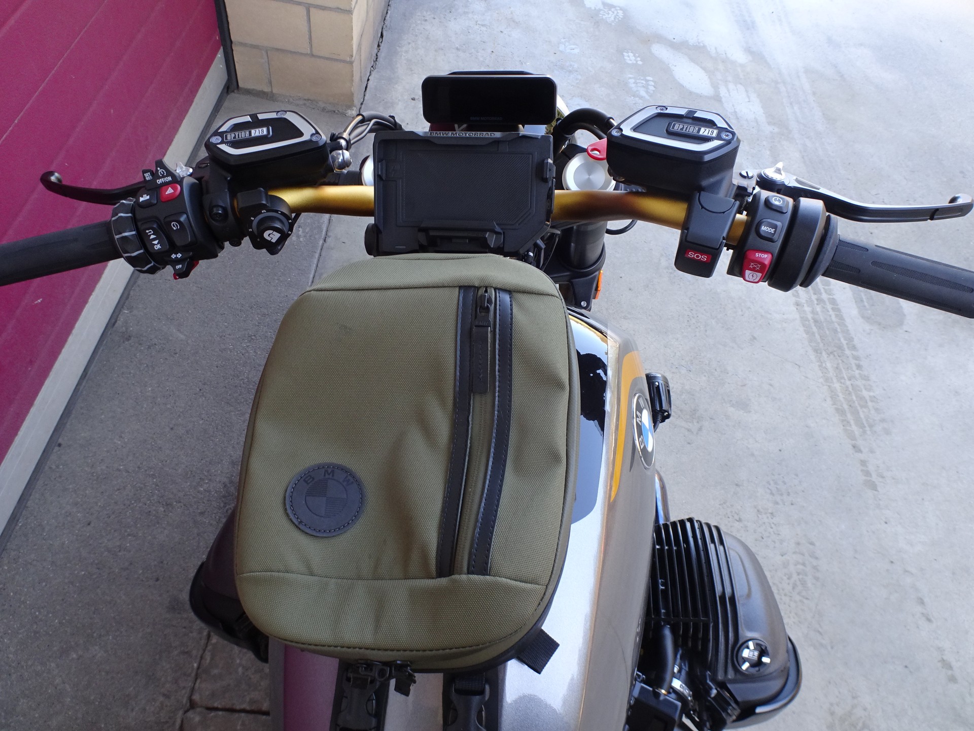 BMW R 12-image-5
