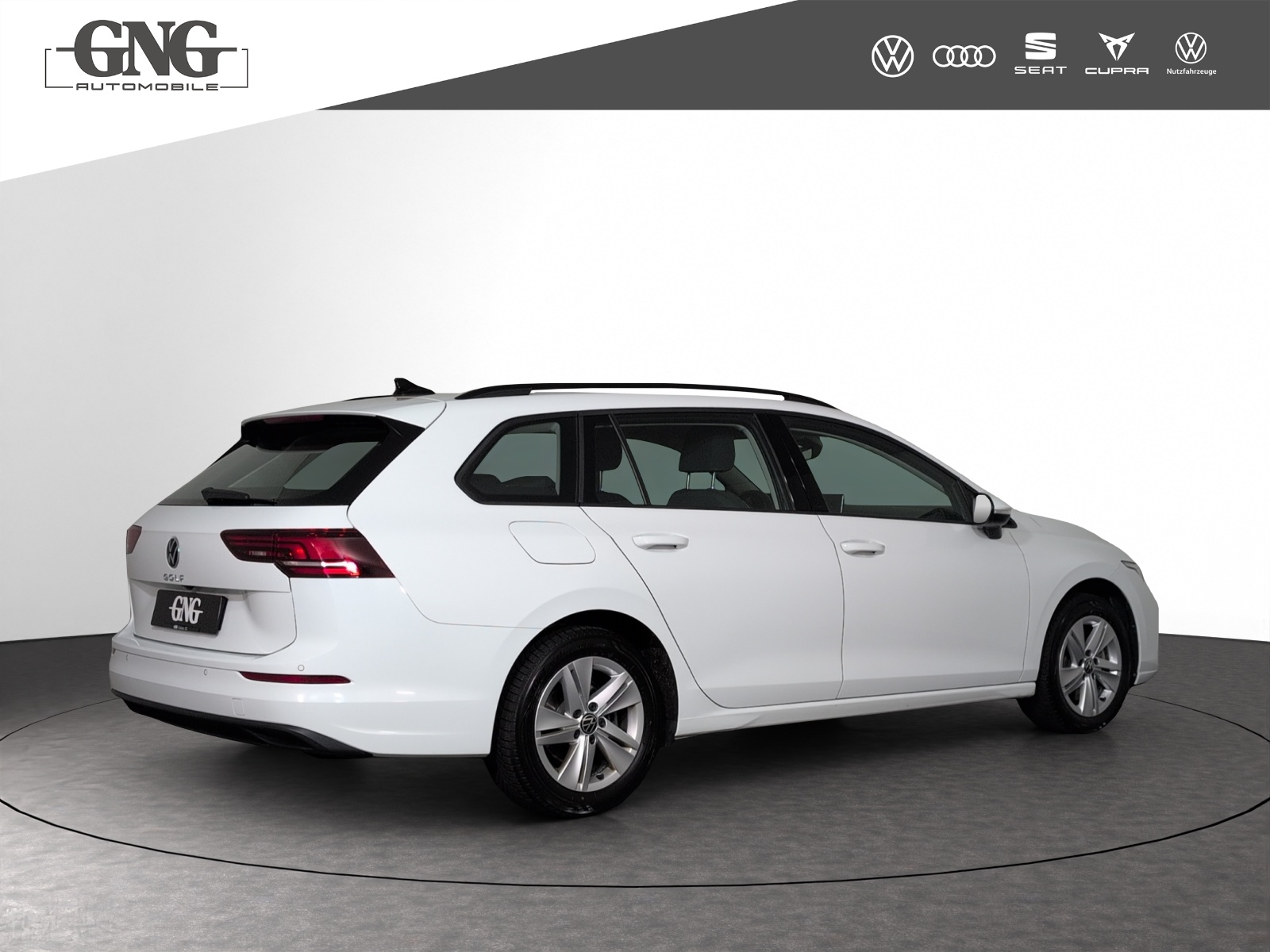 VW Golf Variant 2.0 TDI Life DSG-showroom-element-2
