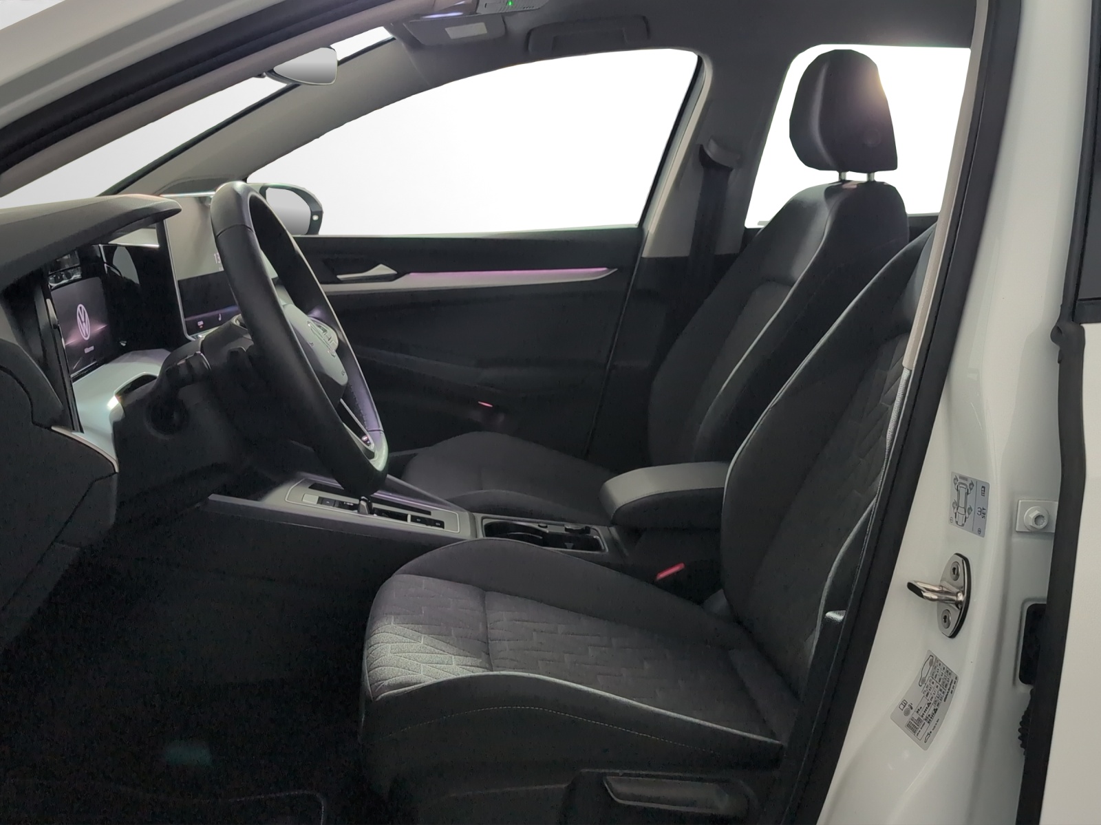 VW Golf Variant 2.0 TDI Life DSG-image-5