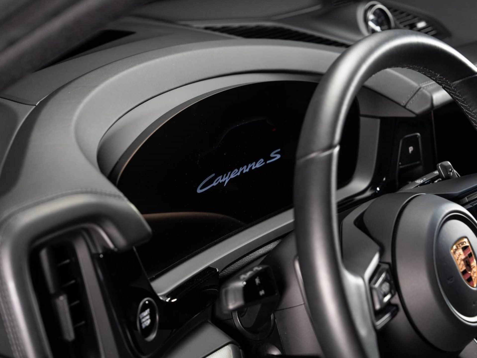 PORSCHE Cayenne S E-Hybrid-image-11