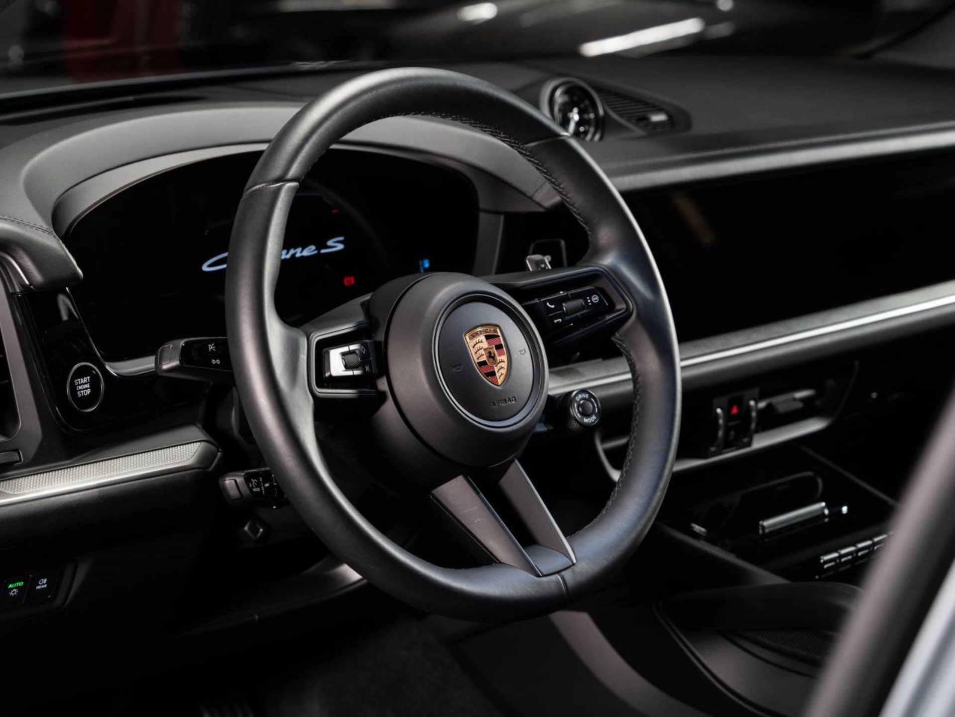 PORSCHE Cayenne S E-Hybrid-image-8