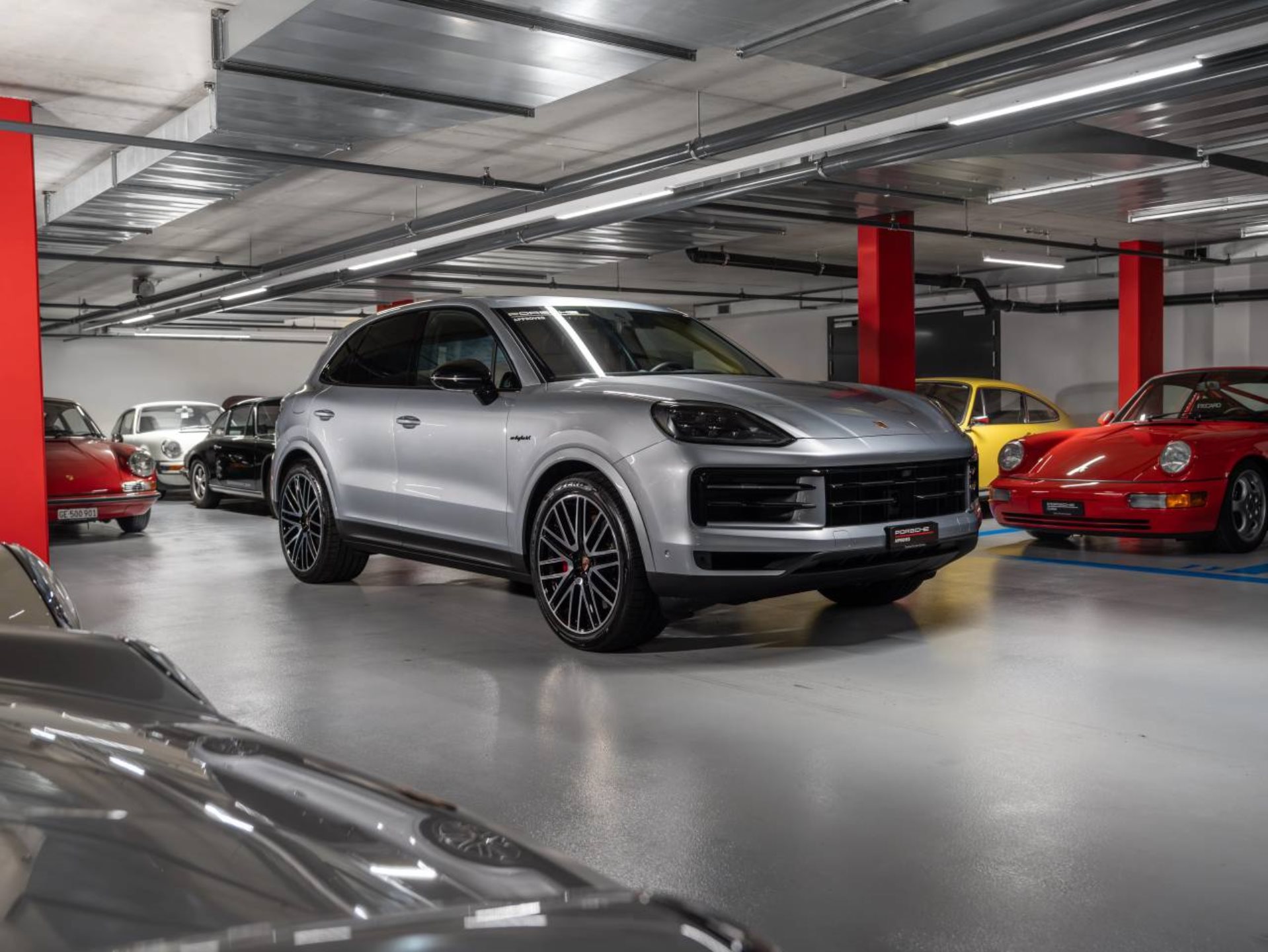 PORSCHE Cayenne S E-Hybrid-image-7