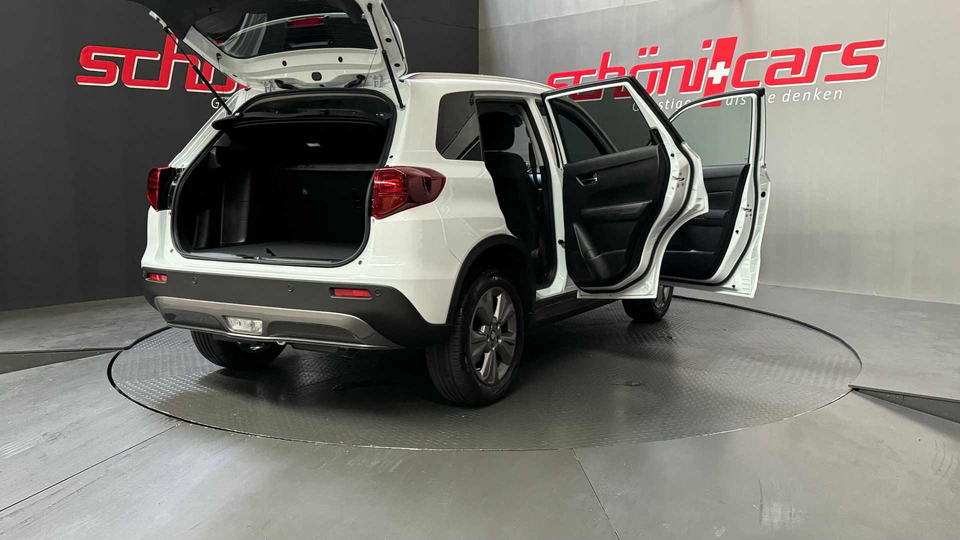 SUZUKI Vitara 1.4 Boosterjet Compact + 4x4 Hybrid Automatic-image-7