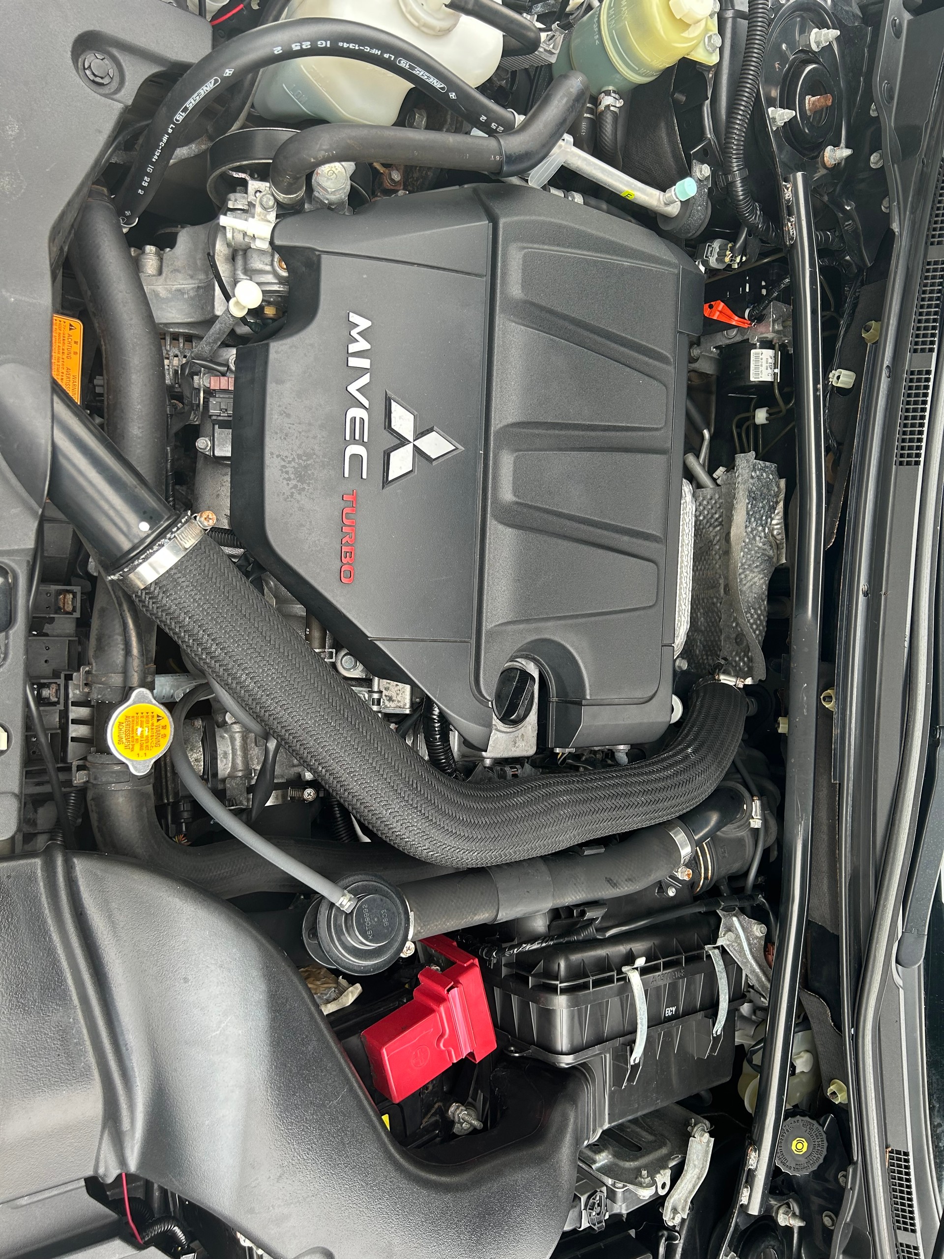 MITSUBISHI Lancer Sportback 2.0 Ralliart GS 4WD TC-SST Frisch ab MFK-image-15