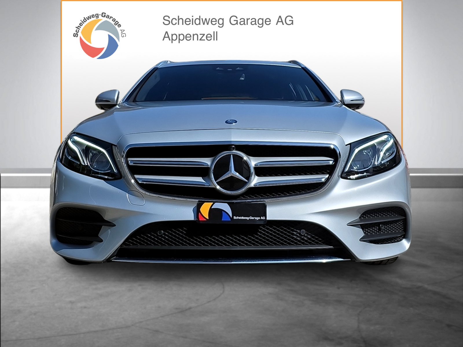 MERCEDES-BENZ E 400 AMG Line 4 Matic 9G-Tronic-showroom-element-1