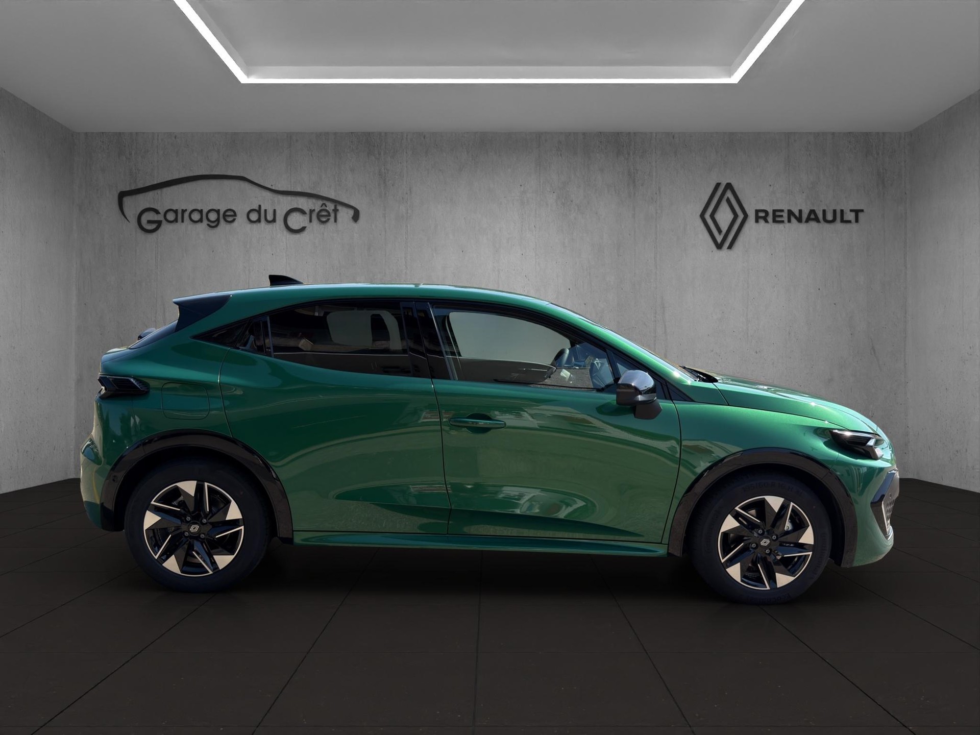 RENAULT Clio 1.8 E-Tech techno-image-5